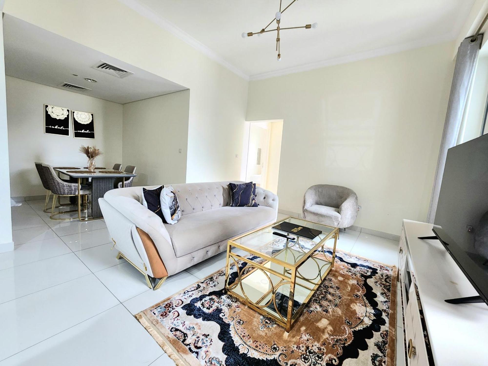 Royal Maison Luxurious 2 Bedroom In Business Bay