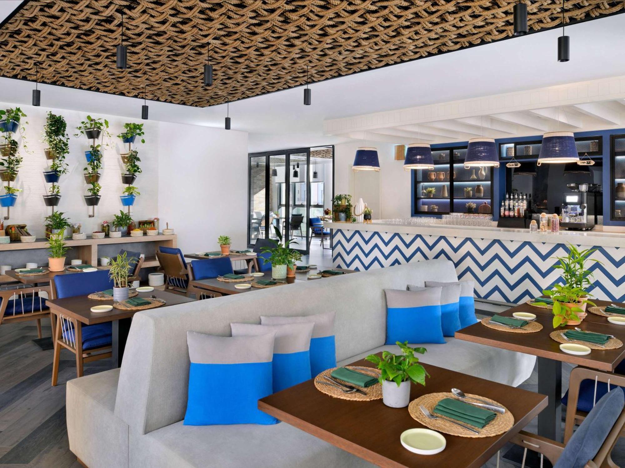 Hotel Mercure Deira 3*