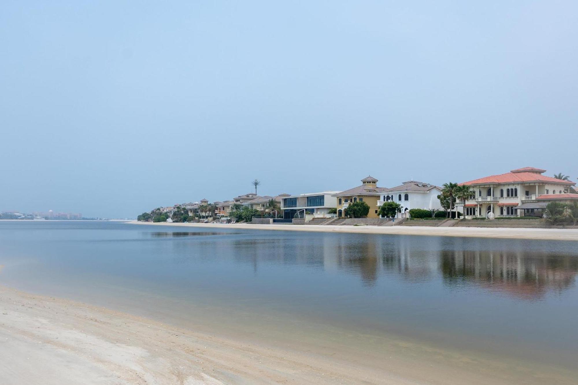 Palm Jumeirah - 4br - Private Beach - Cityapartmentstay *