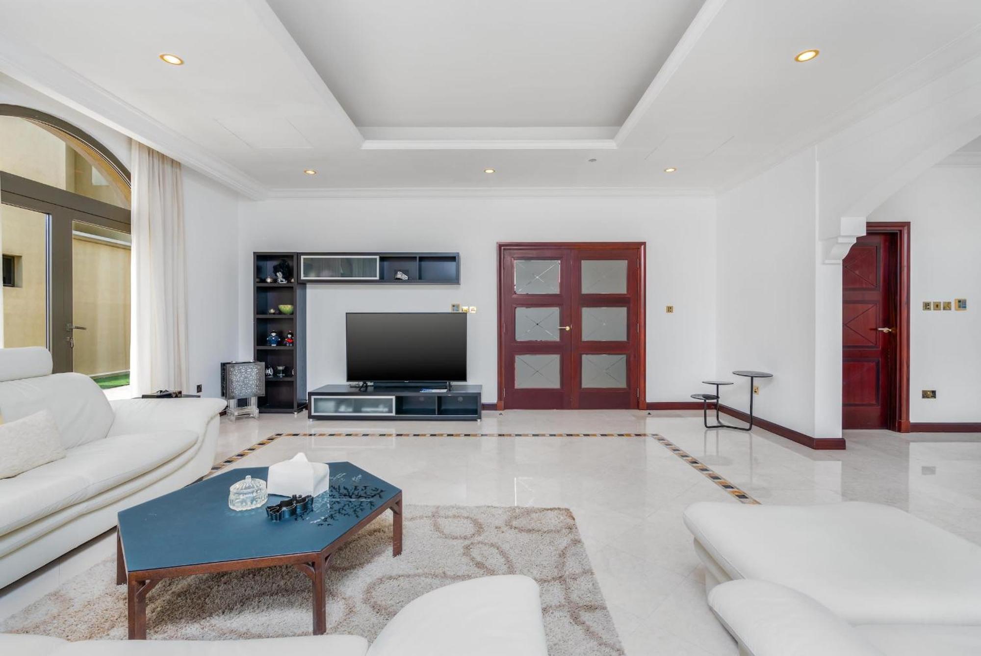 Palm Jumeirah - 4br - Private Beach - Cityapartmentstay Dubai