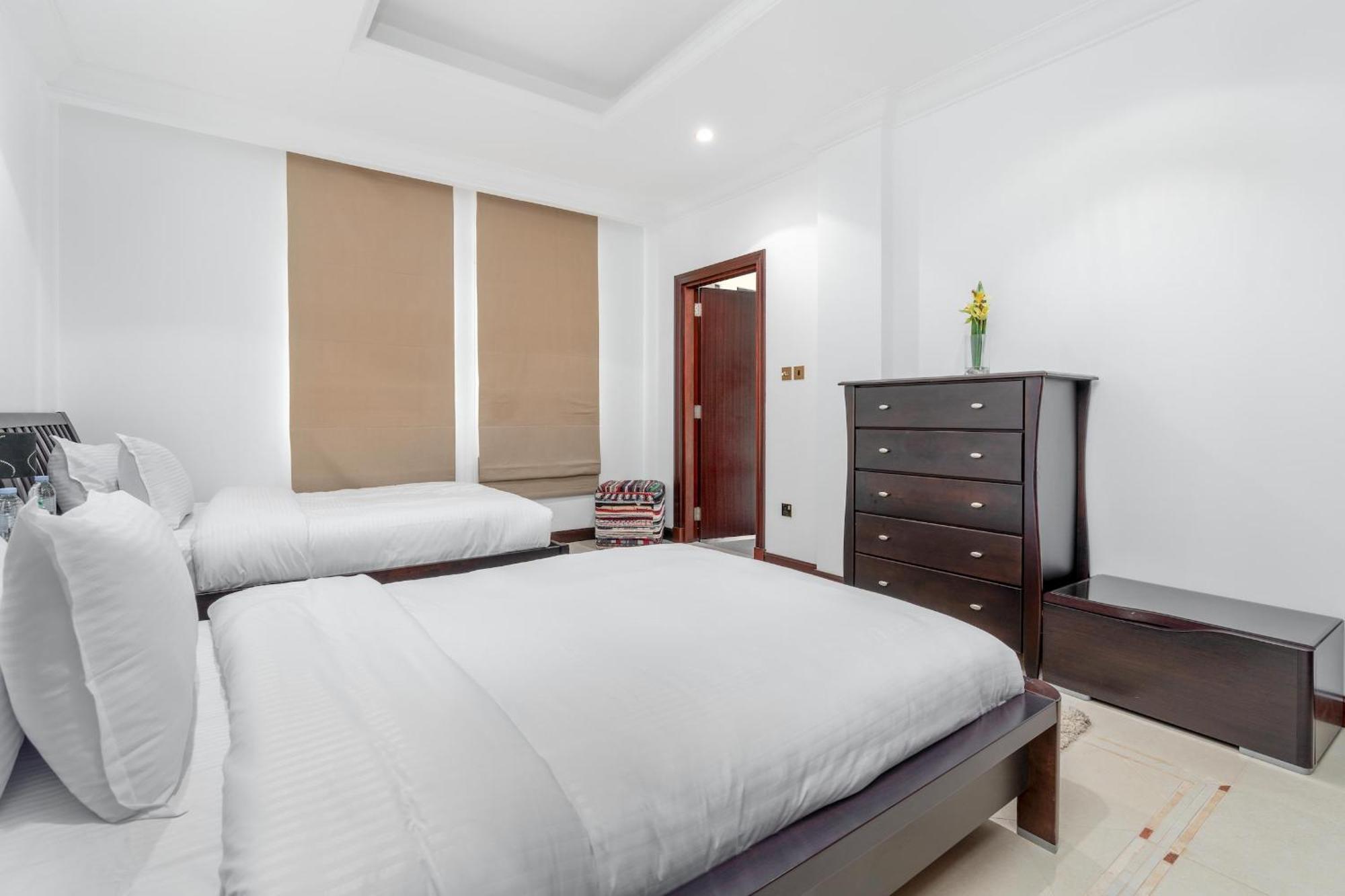 Palm Jumeirah - 4br - Private Beach - Cityapartmentstay Casa de férias