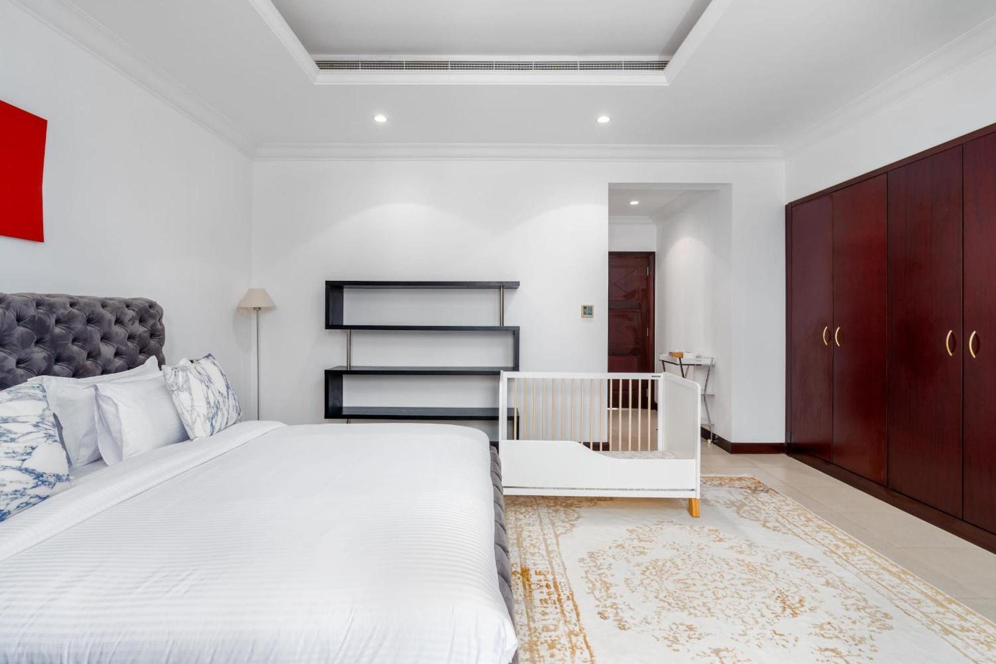 Palm Jumeirah - 4br - Private Beach - Cityapartmentstay Casa de férias
