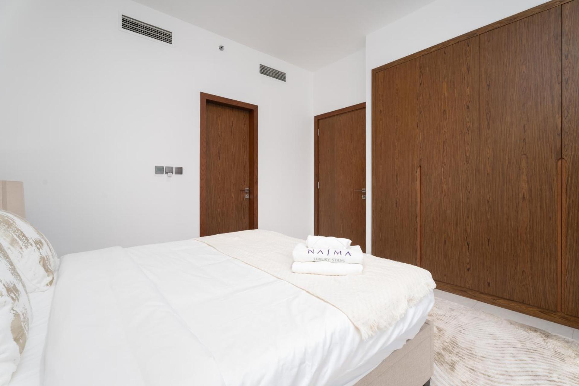 Nasma Luxury - Exclusive Marina-front Living At No 9 Marina Daire