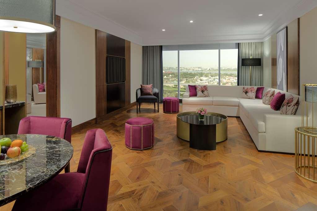 Grand Hyatt 5*