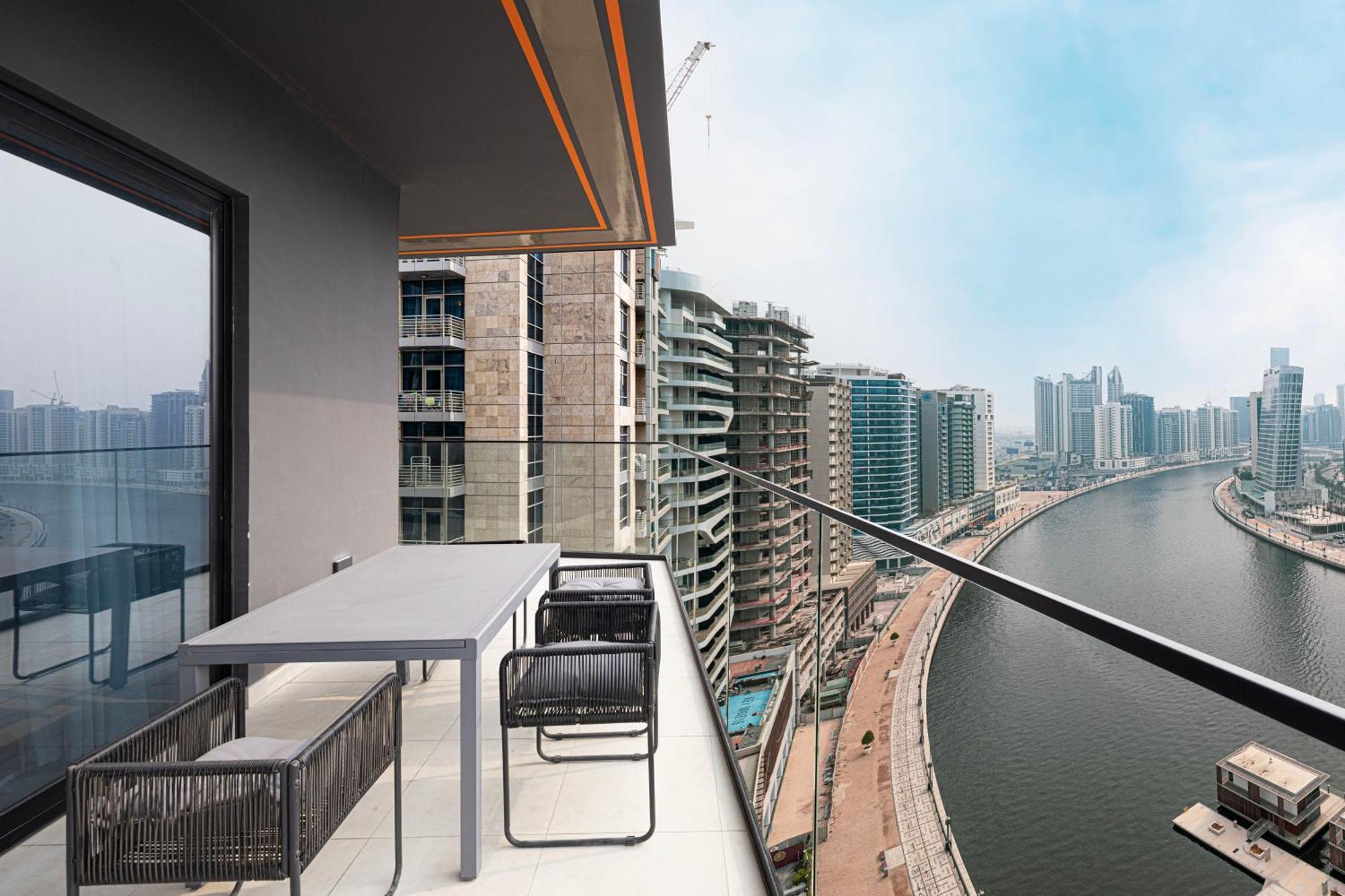 Apartment Binghatti Luxury - 5 Minutes From Burj Khalifa