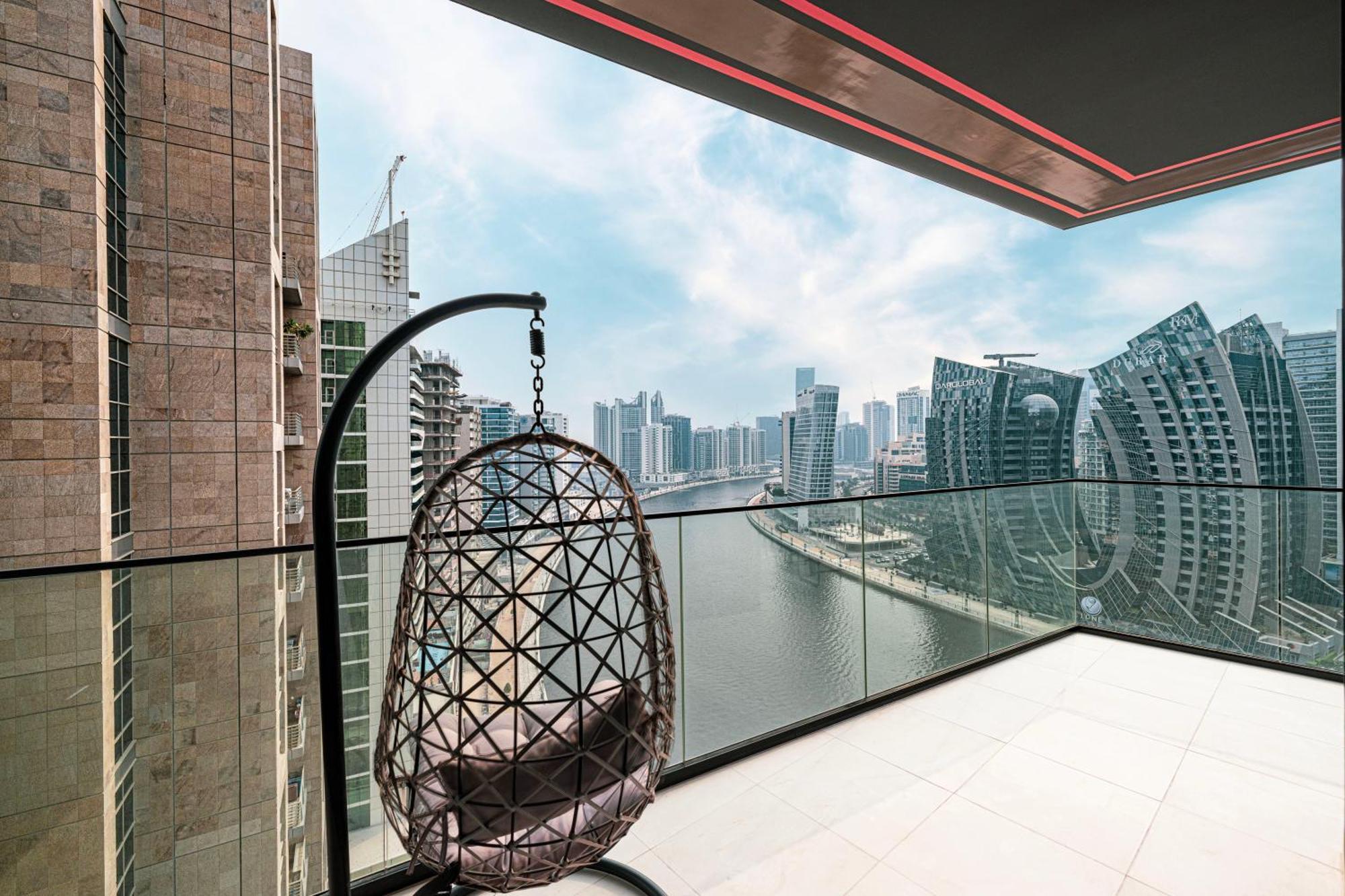 Binghatti Luxury - 5 Minutes From Burj Khalifa Dubai
