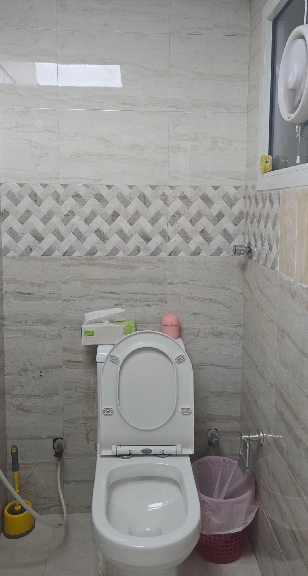 Alharaki Capsule Dubai