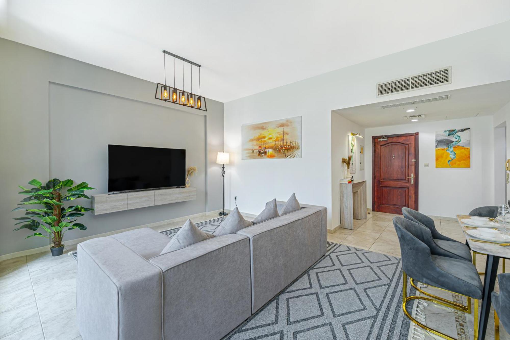 Apartment Savis Homes- Modern & Stylish Marina View Dubai