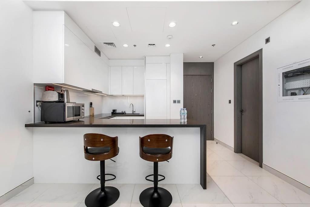 Aesthetic 1br Chrystal Lagoon Apartment