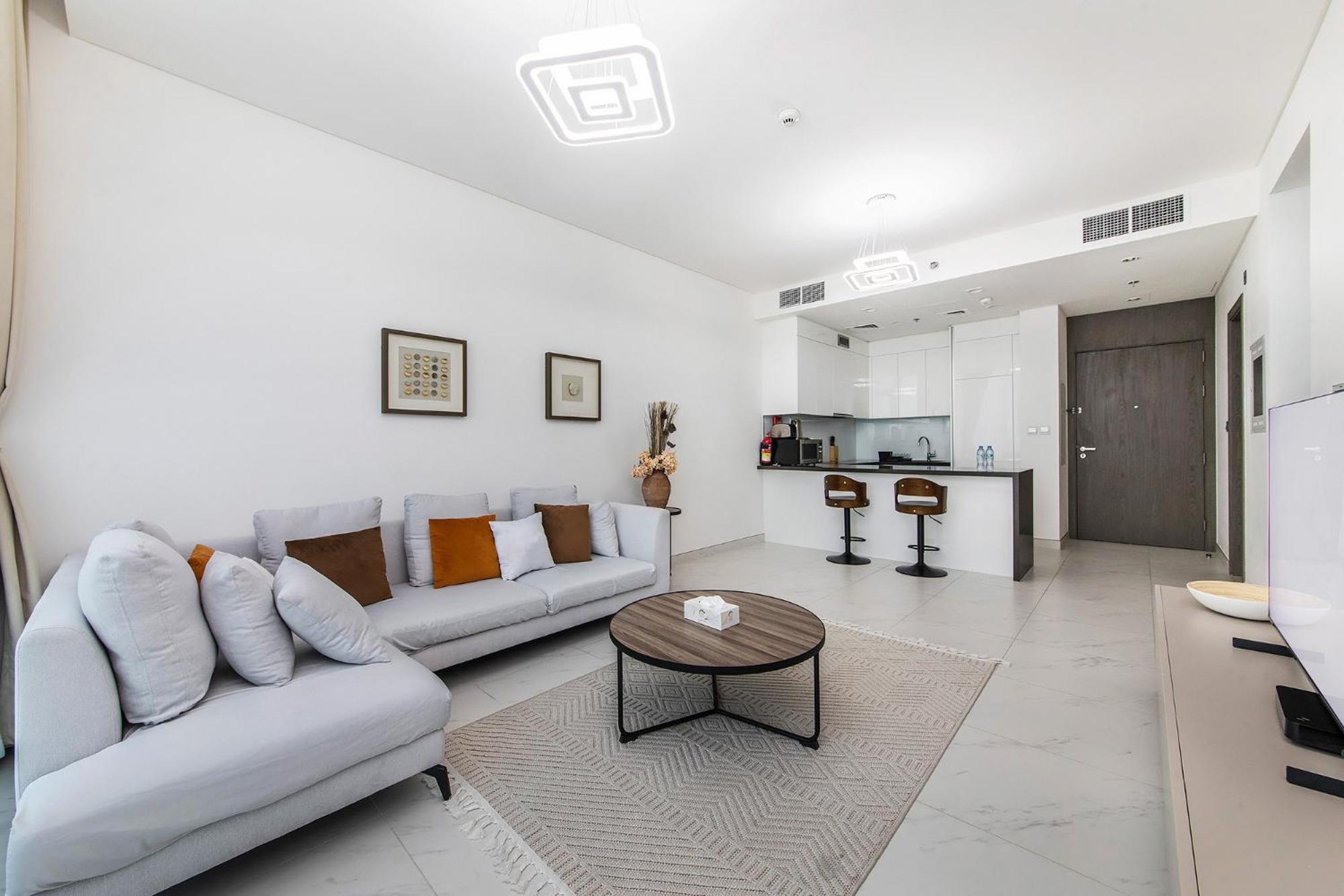 Aesthetic 1br Chrystal Lagoon Apartment