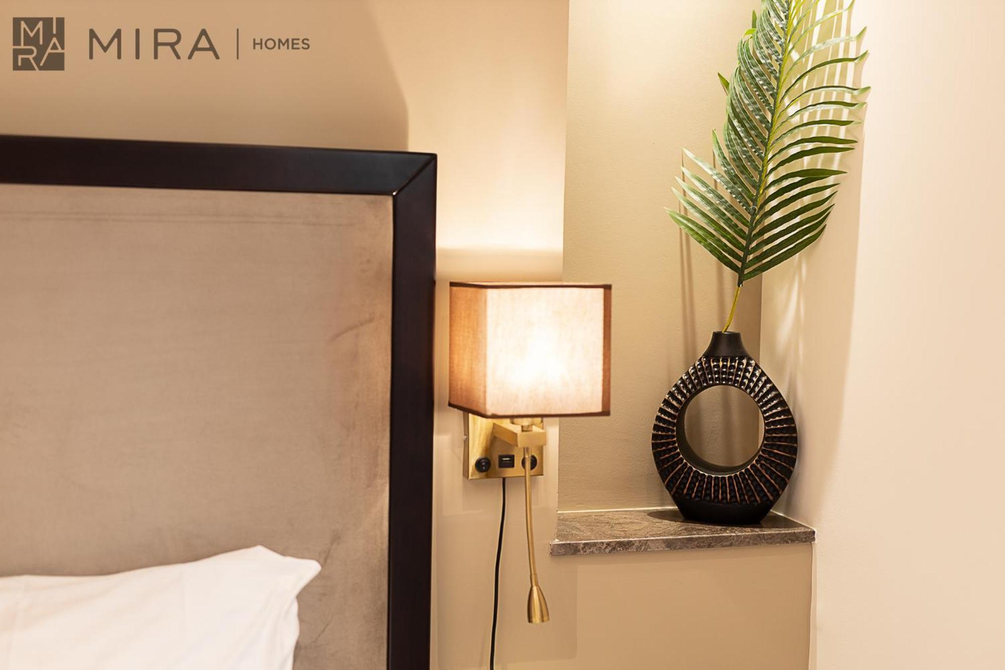 Mira Homes - Spacious And Cosy 3 Bedroom With Burj Khalifa View