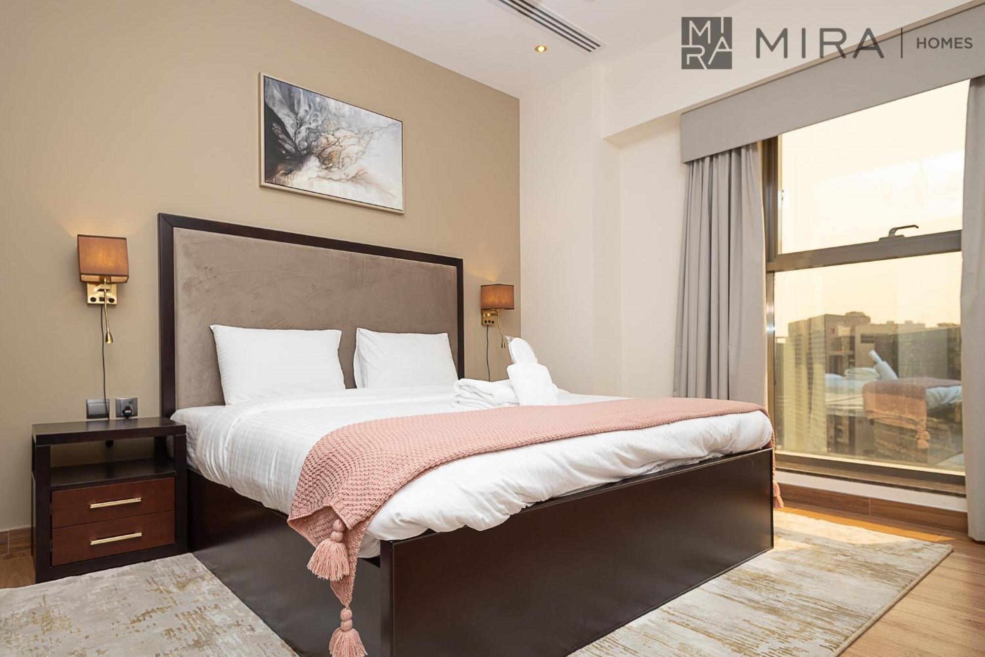 Mira Homes - Spacious And Cosy 3 Bedroom With Burj Khalifa View