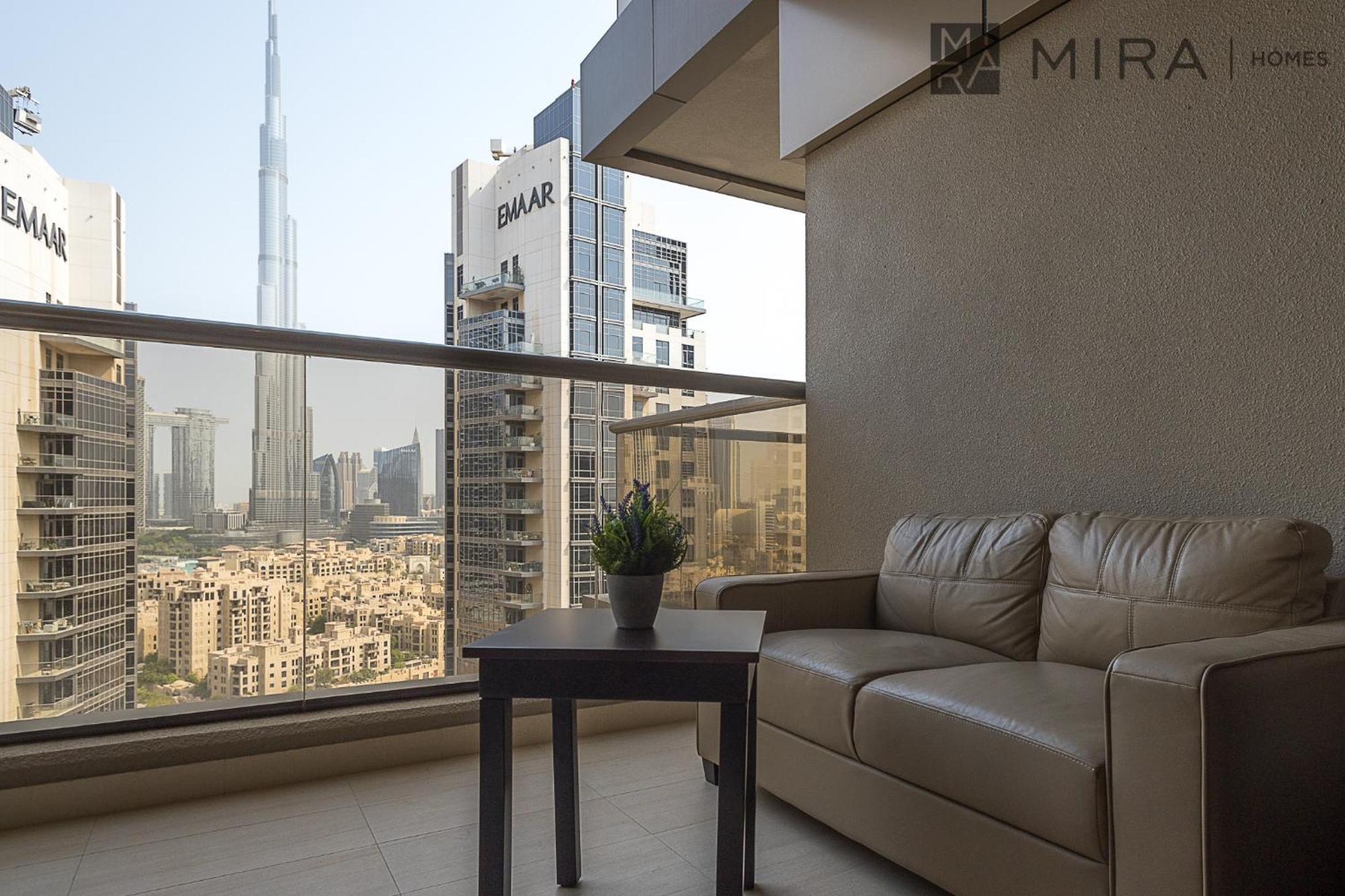 Mira Homes - Spacious And Cosy 3 Bedroom With Burj Khalifa View Apartment Dubai