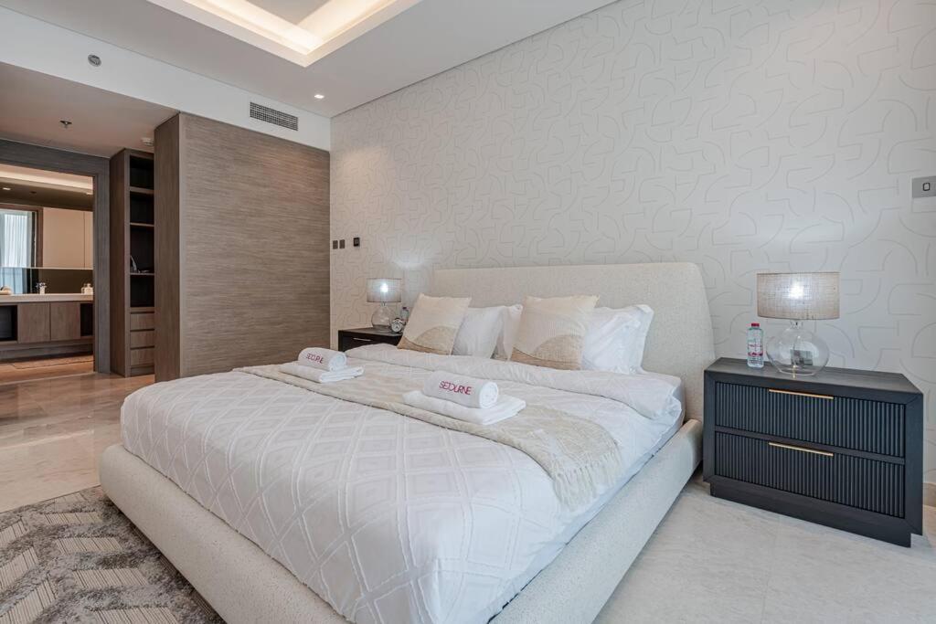 #43 Spacious 1br In Sterling Tower Business Bay * Dubai