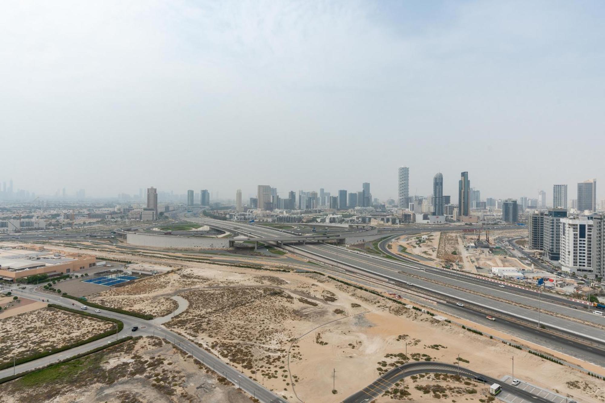 Upgraded Peaceful At Impz Dubai