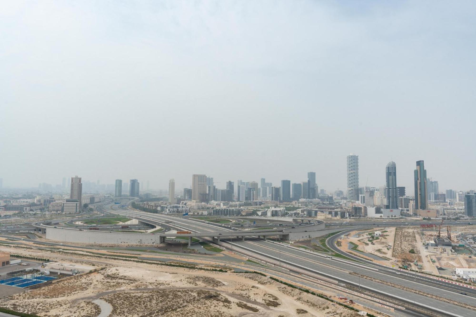 Upgraded Peaceful At Impz Apartment Dubai