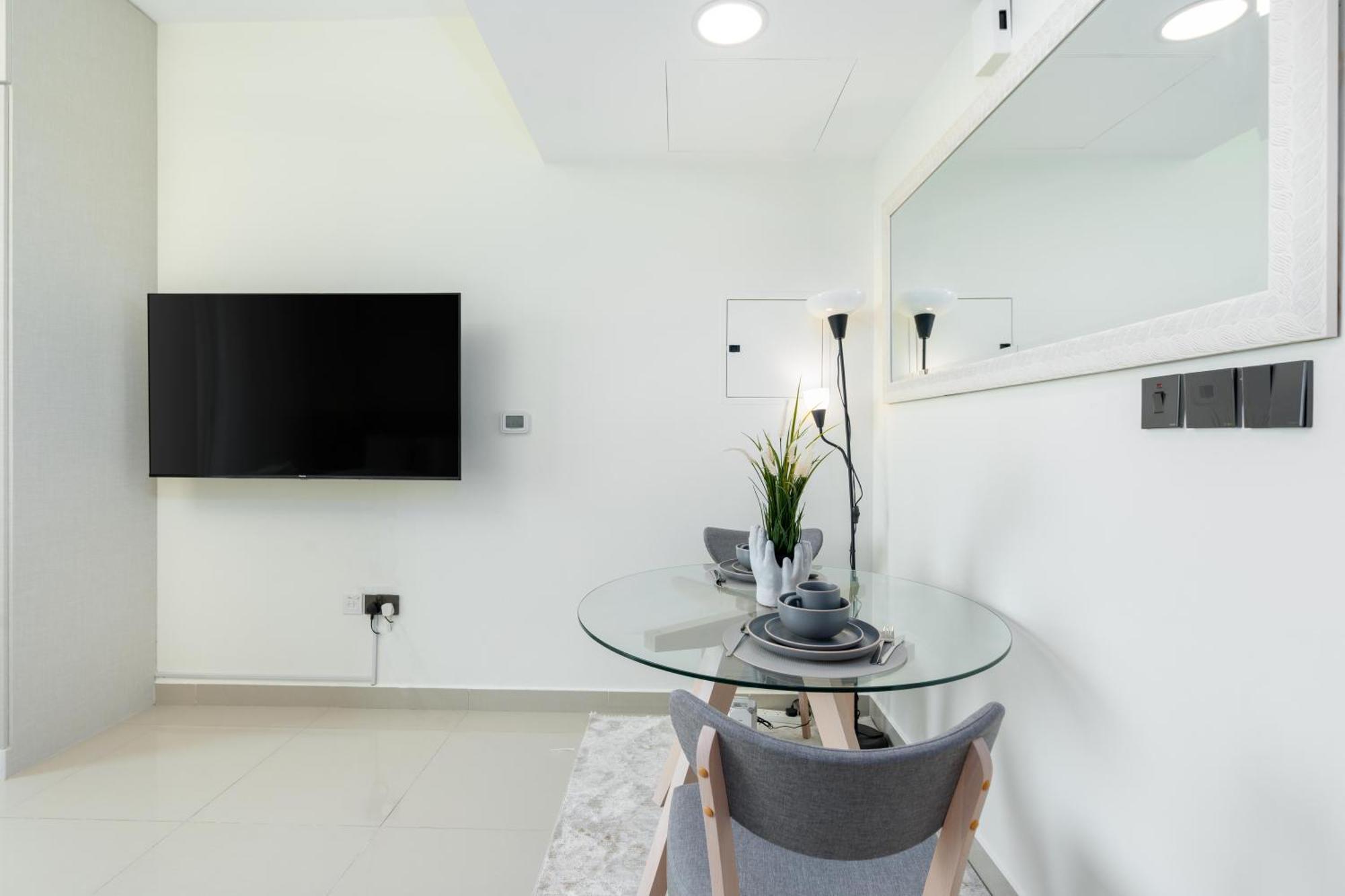 Upgraded Peaceful At Impz Dubai