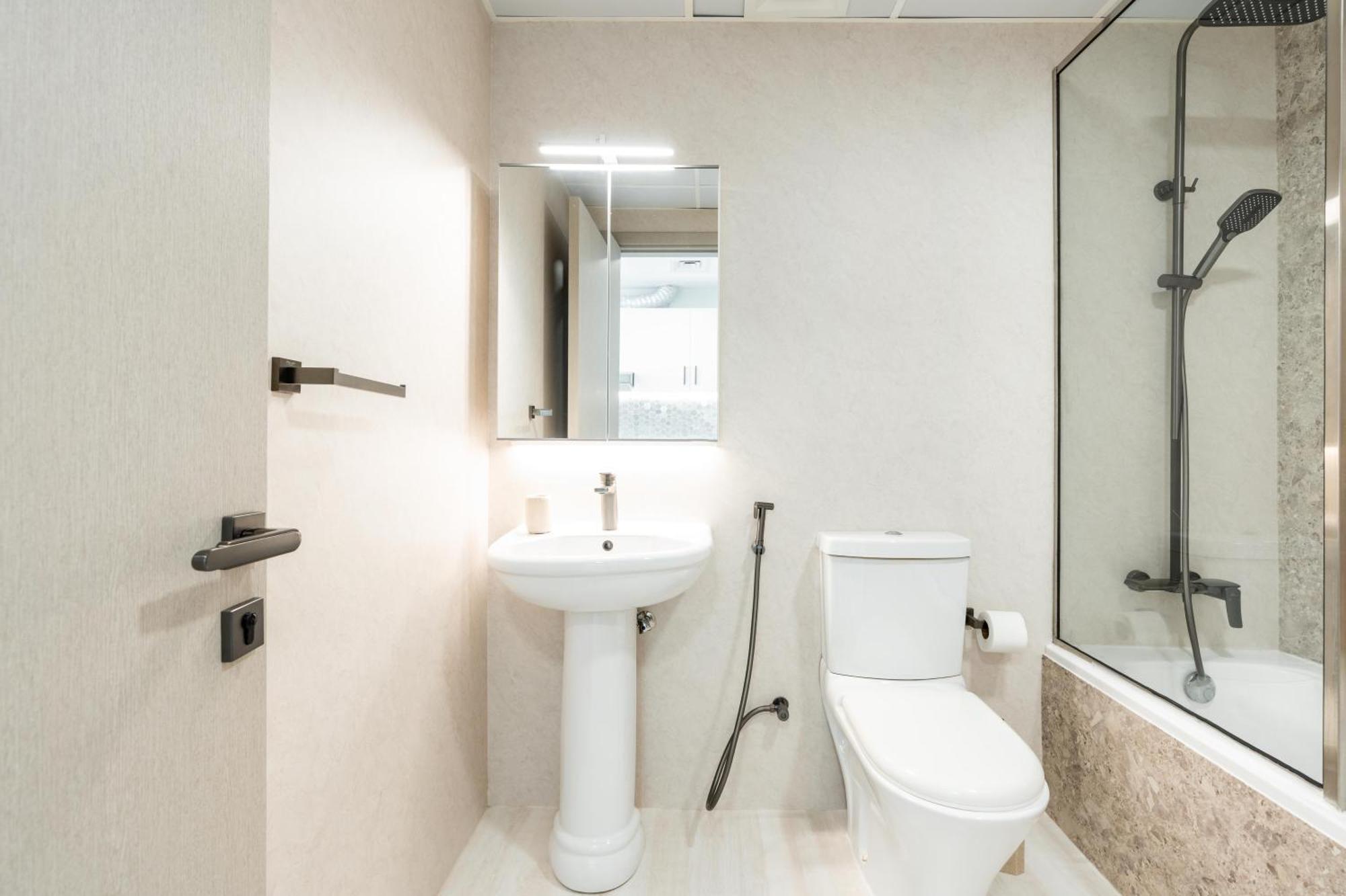 Upgraded Peaceful At Impz Apartment Dubai