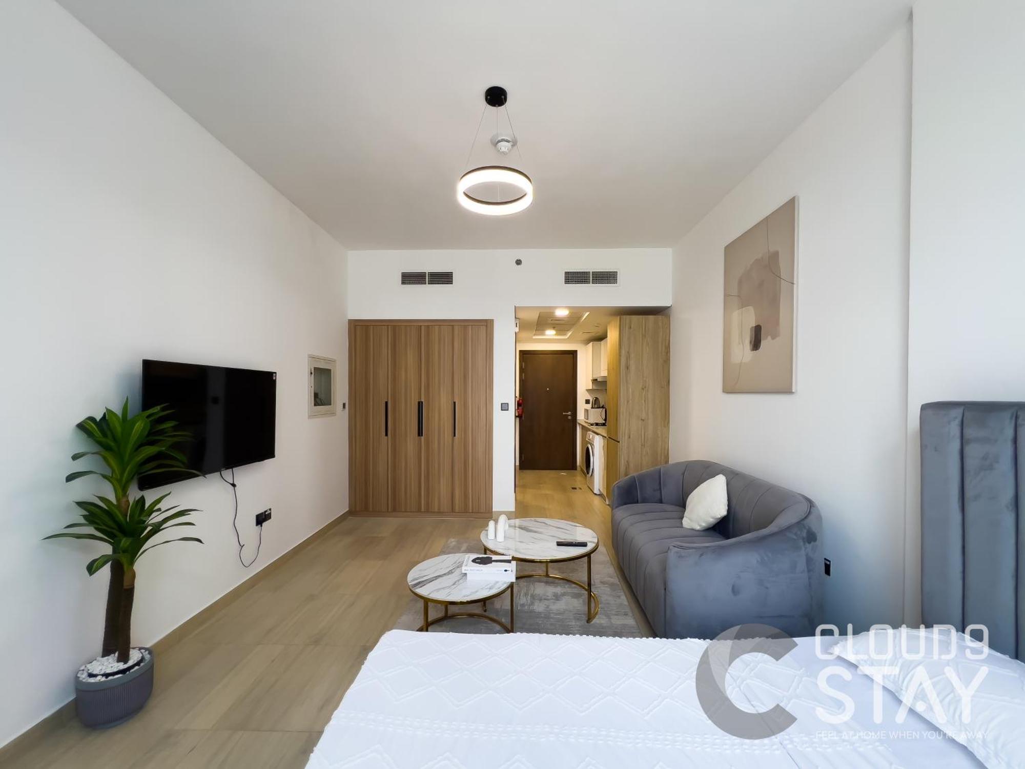 Cloud 9 - Serene Living In Jvcs Pantheon Elysee Ii * Dubai