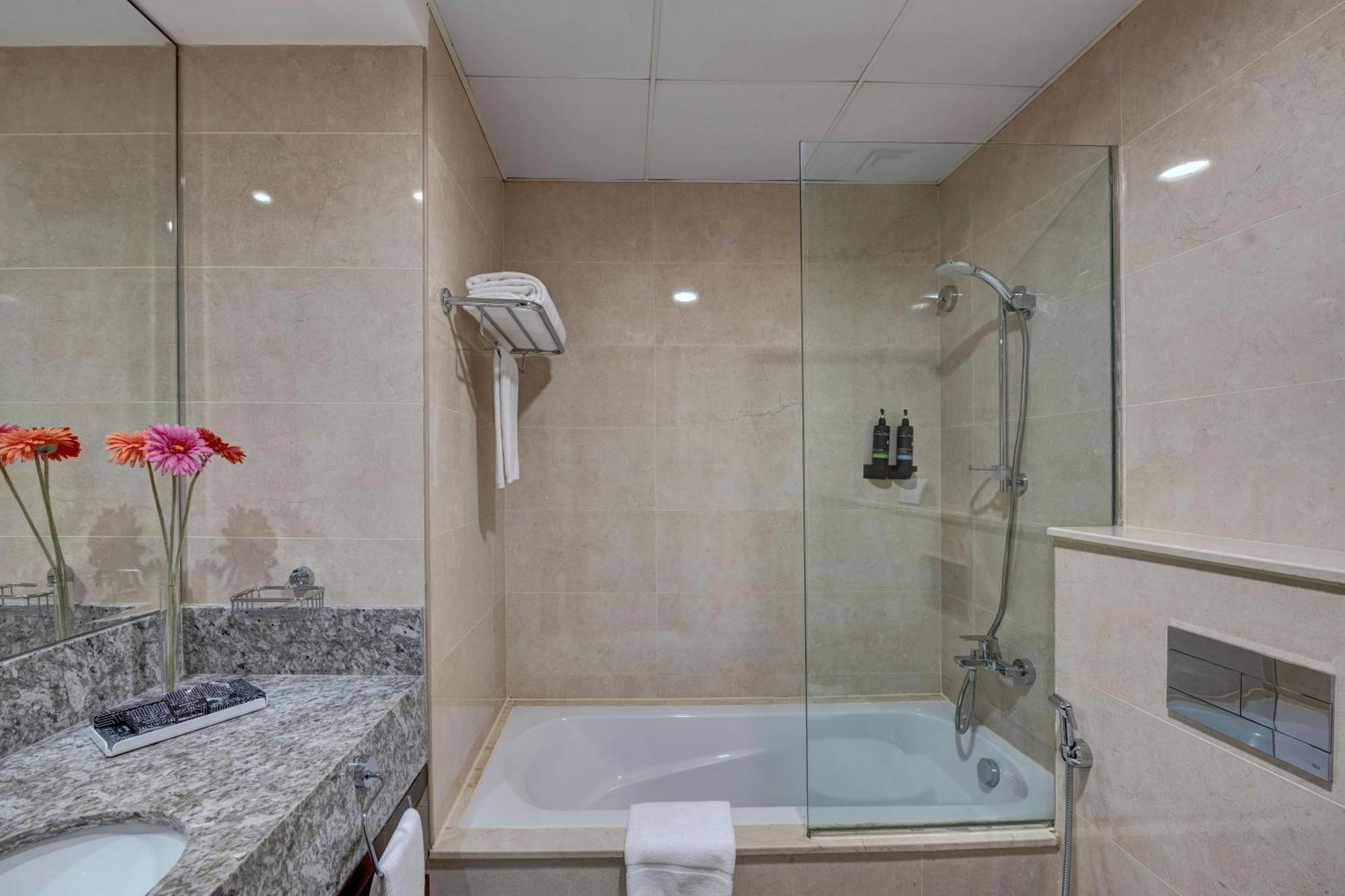 Suha Park Apartments, Waterfront Jaddaf Dubai