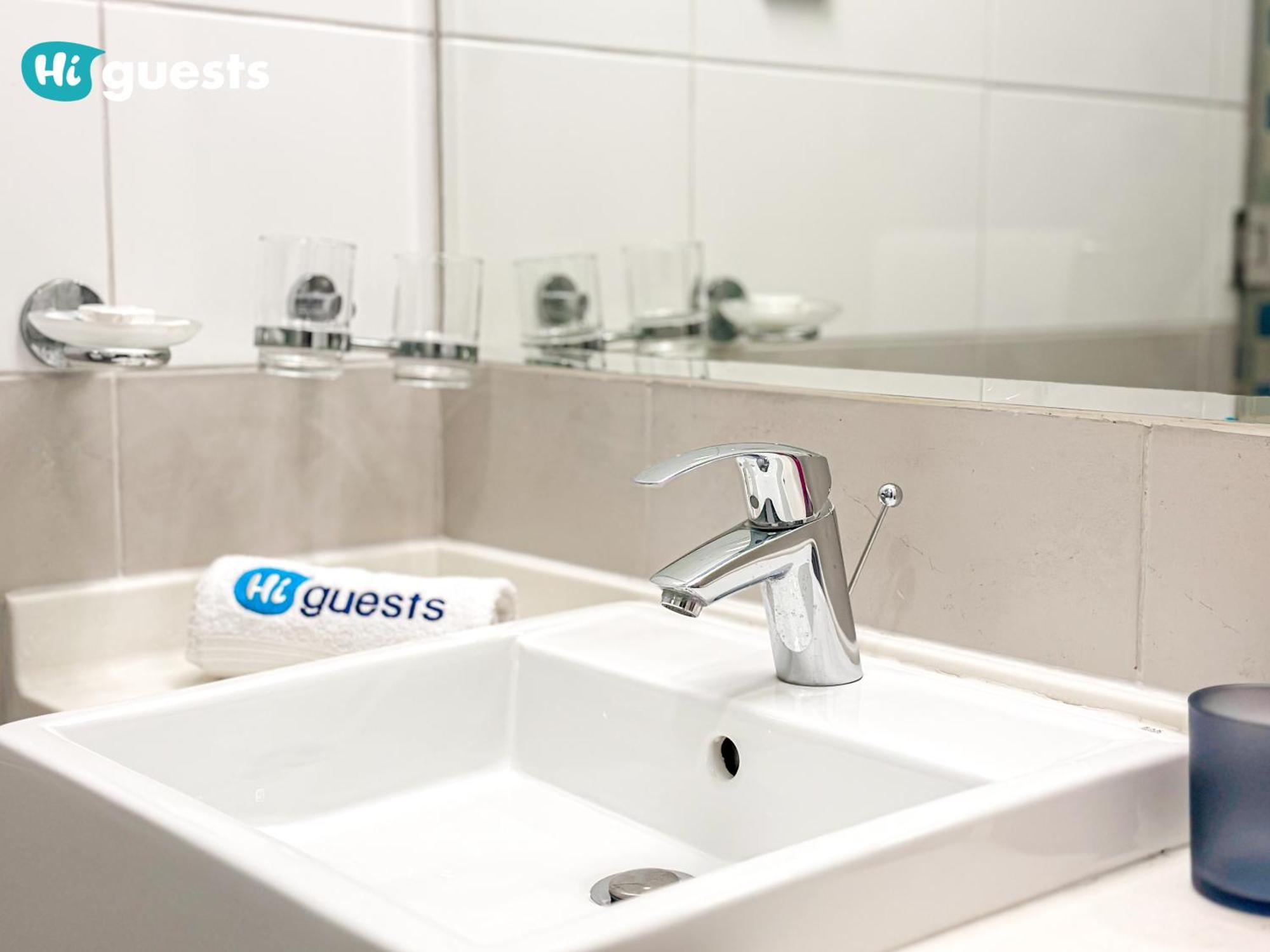 Apartment Higuests - Premier Beachfront Stylish 2br Maid Dubai