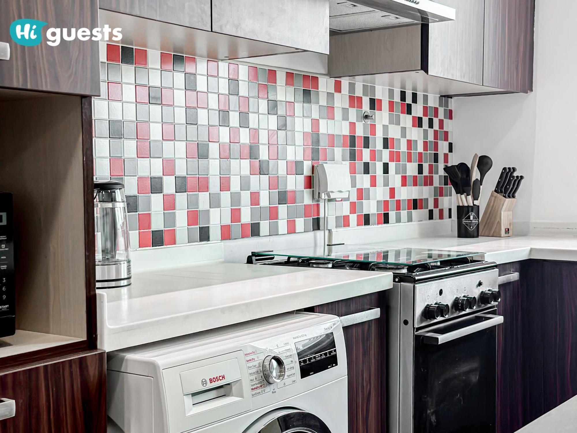 Higuests - Premier Beachfront Stylish 2br Maid Dubai