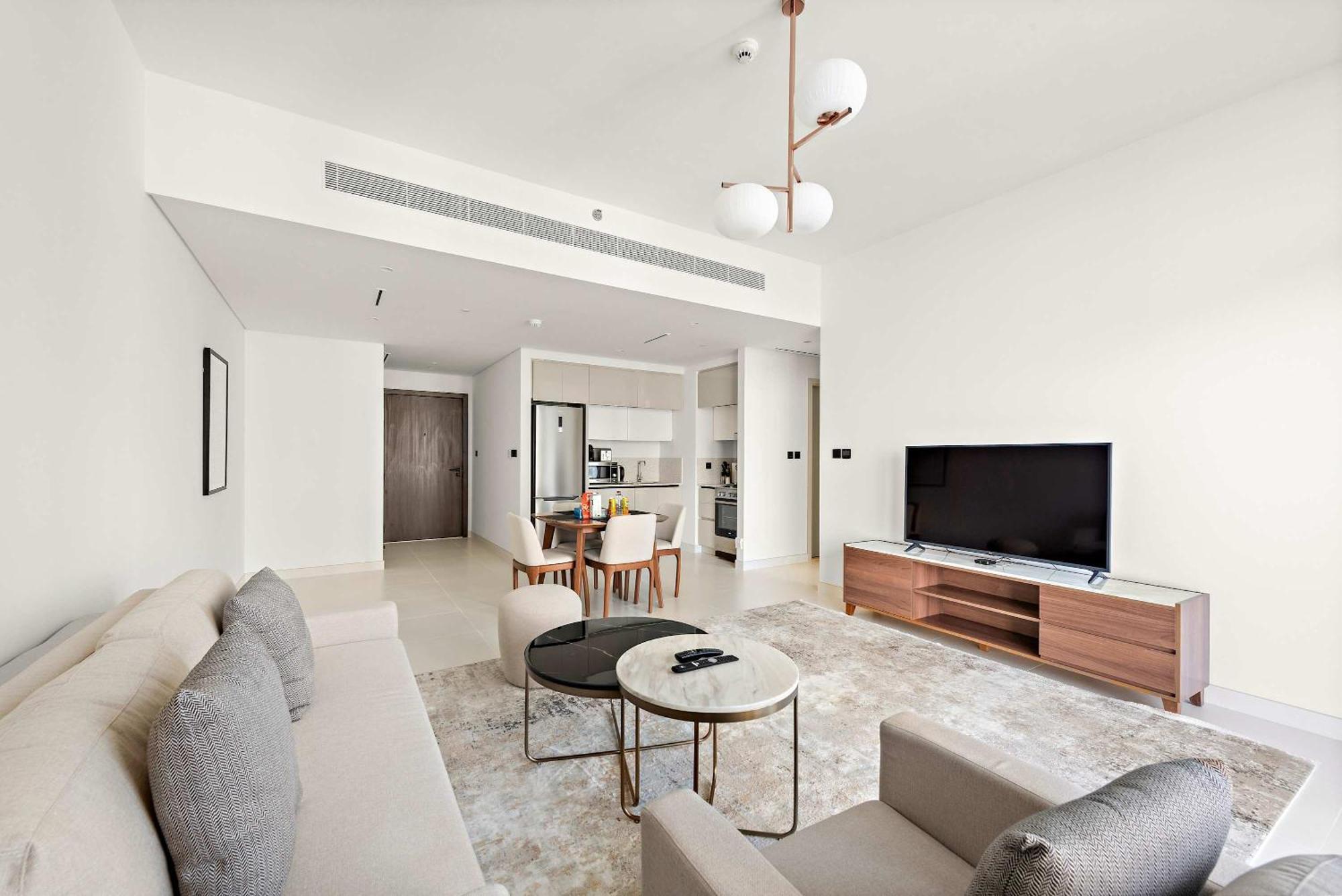 Silkhaus Cozy 1 Bdr In Marina Vista Private