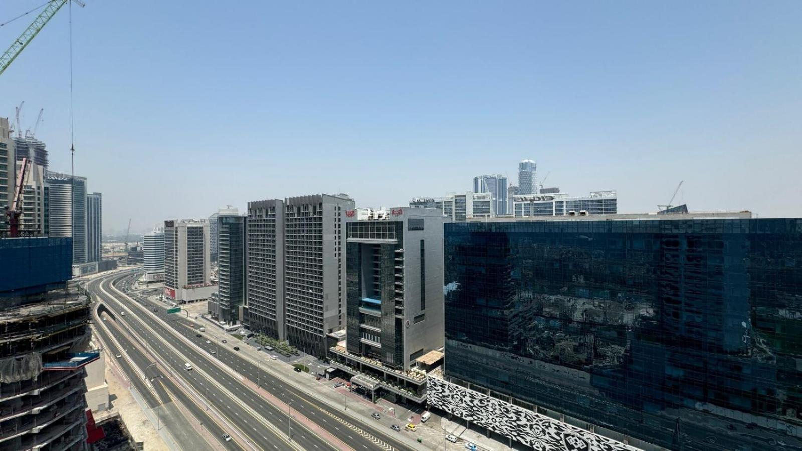 Magnificent - Damac Distinction Downtown Apartment *