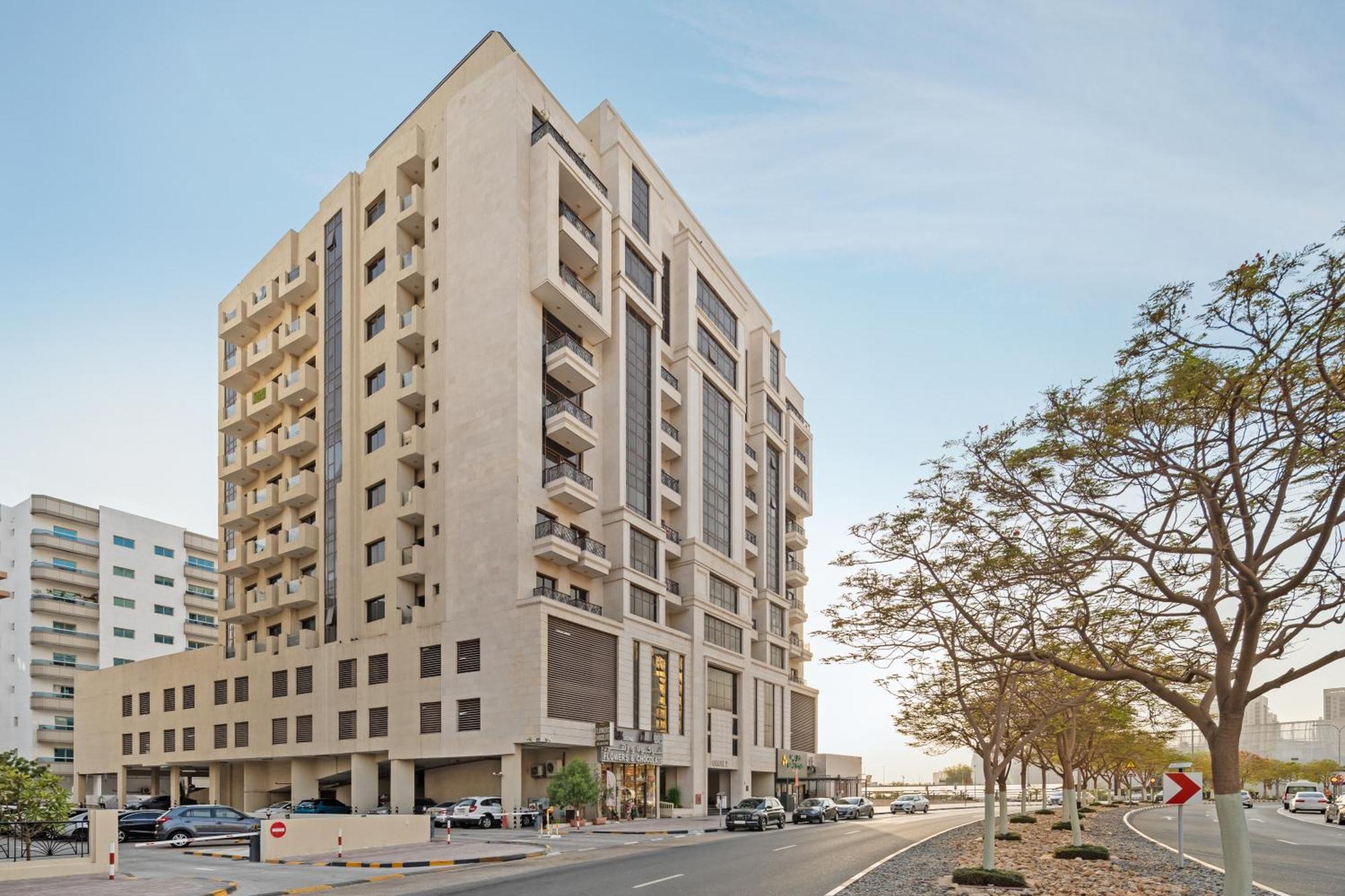 Contemporary With Amazing Amenities * Dubai