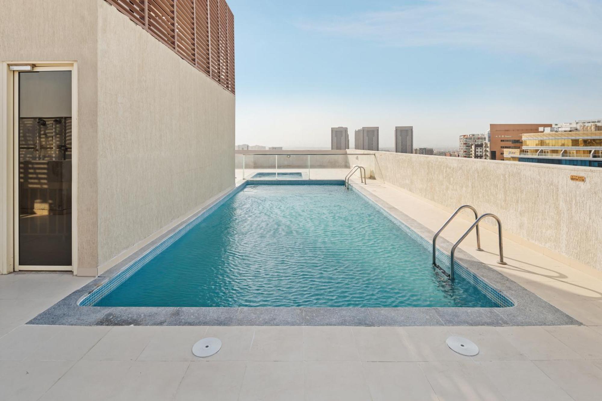 Apartment Contemporary With Amazing Amenities Dubai
