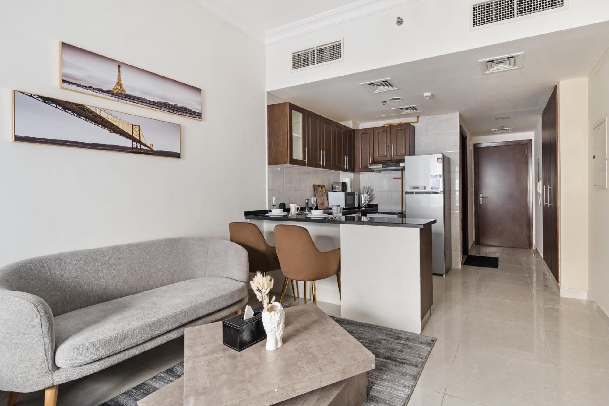 Contemporary With Amazing Amenities Dubai