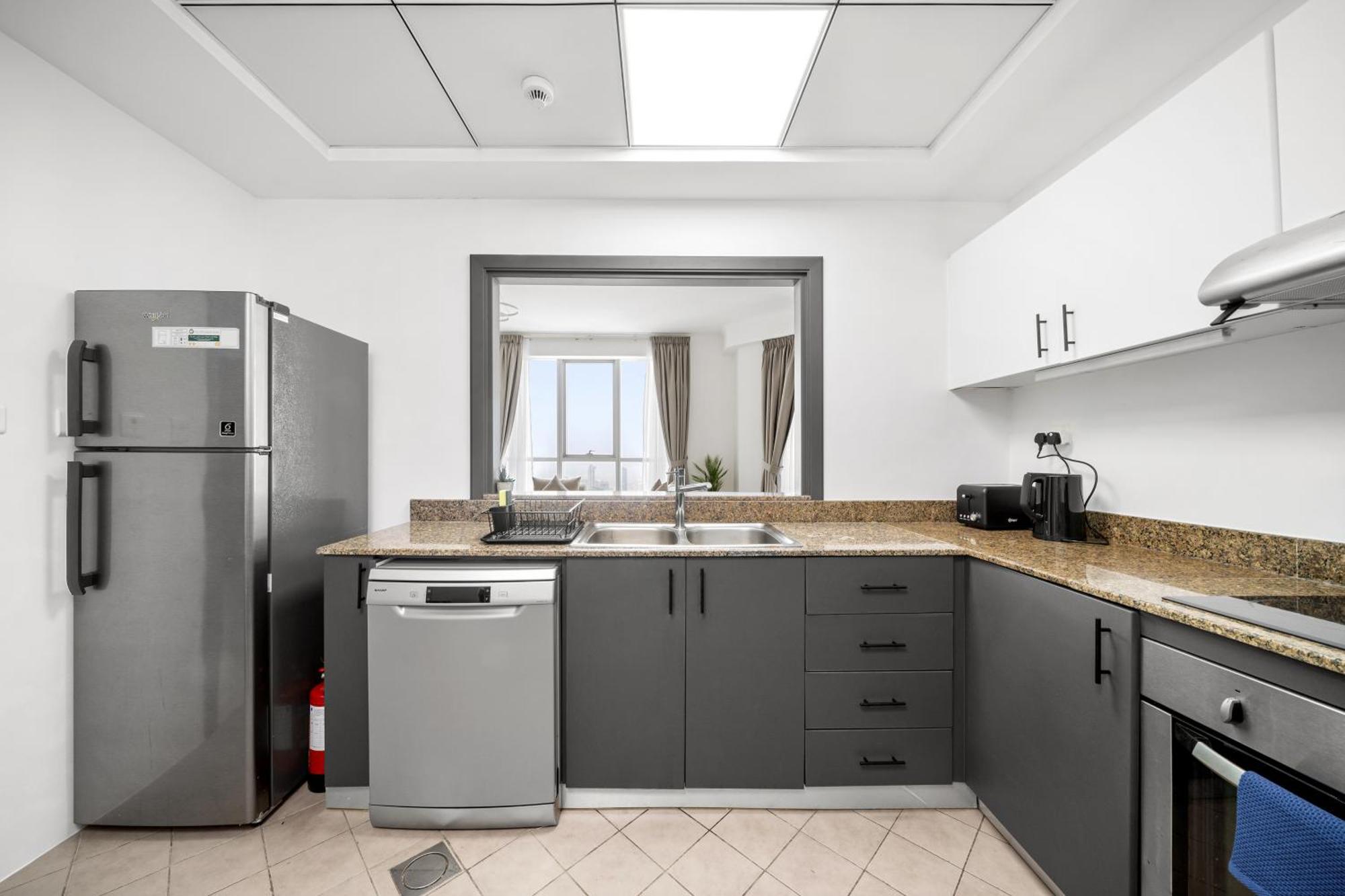 Casa Nomad - Stunning High-floor Apt With Palm & Sunset Views Apartment *