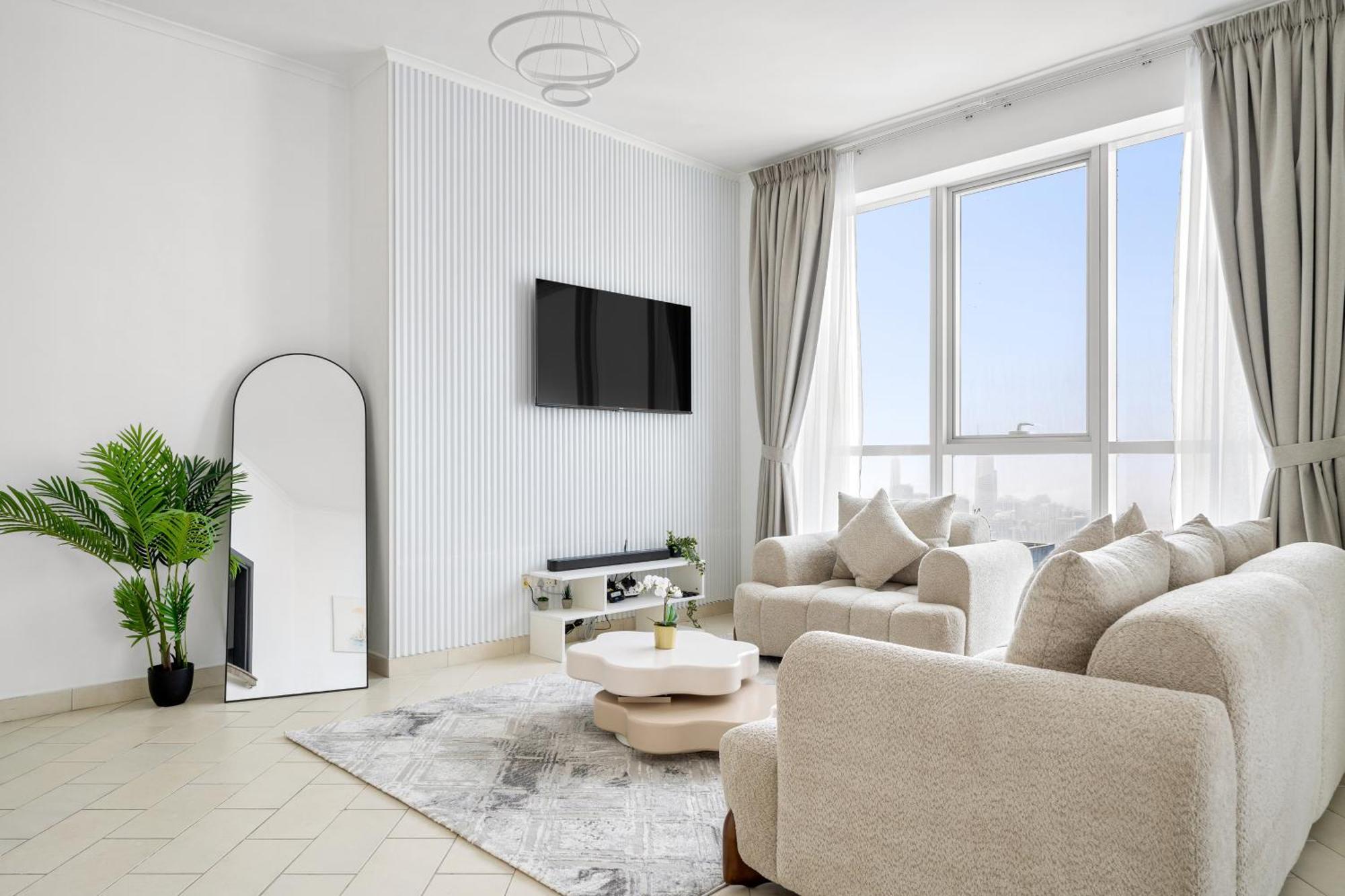 Casa Nomad - Stunning High-floor Apt With Palm & Sunset Views *