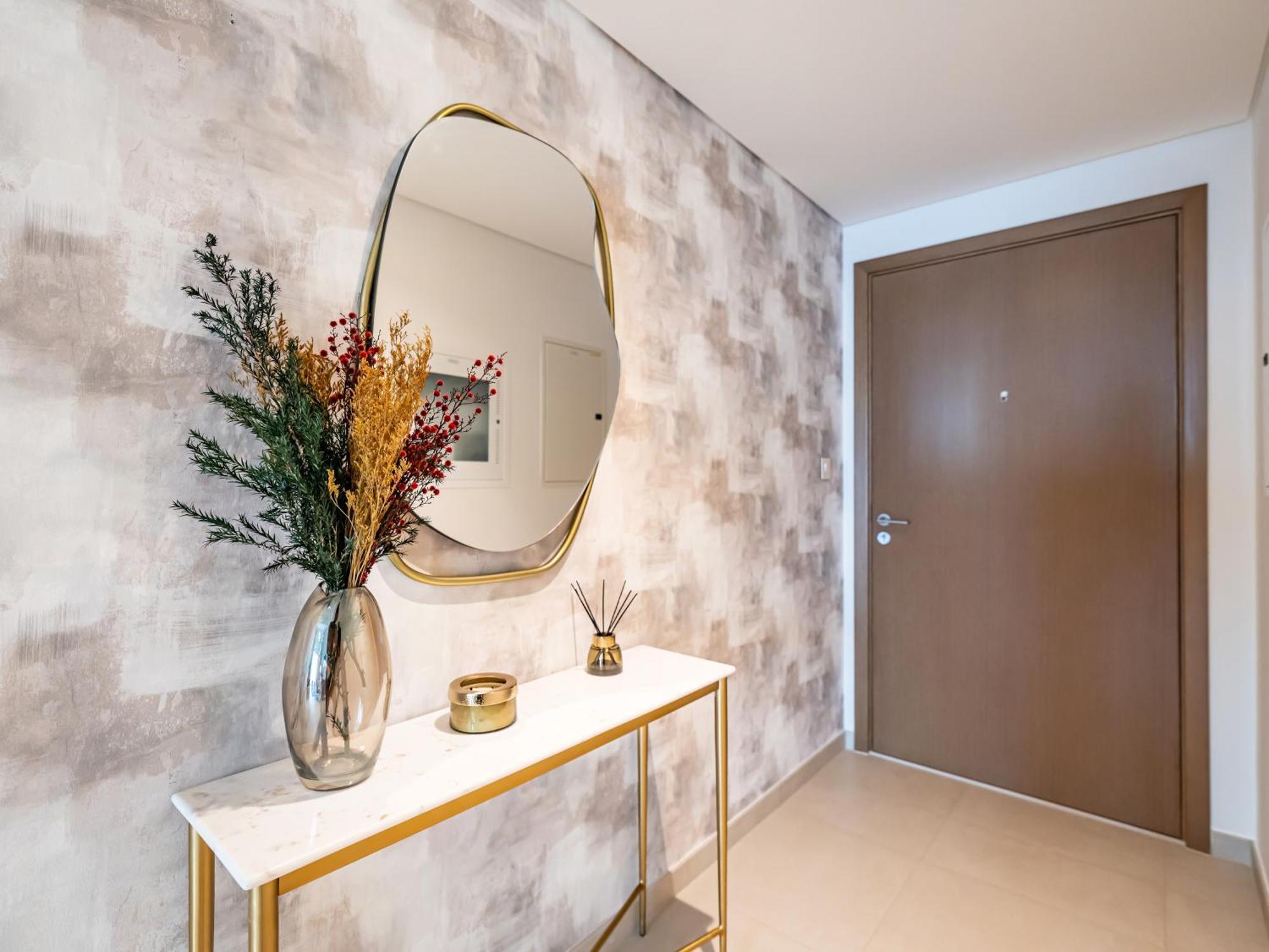 Luxury 2br, Burj And Fountain View, 2 Min Walk To Mall Apartment Dubai