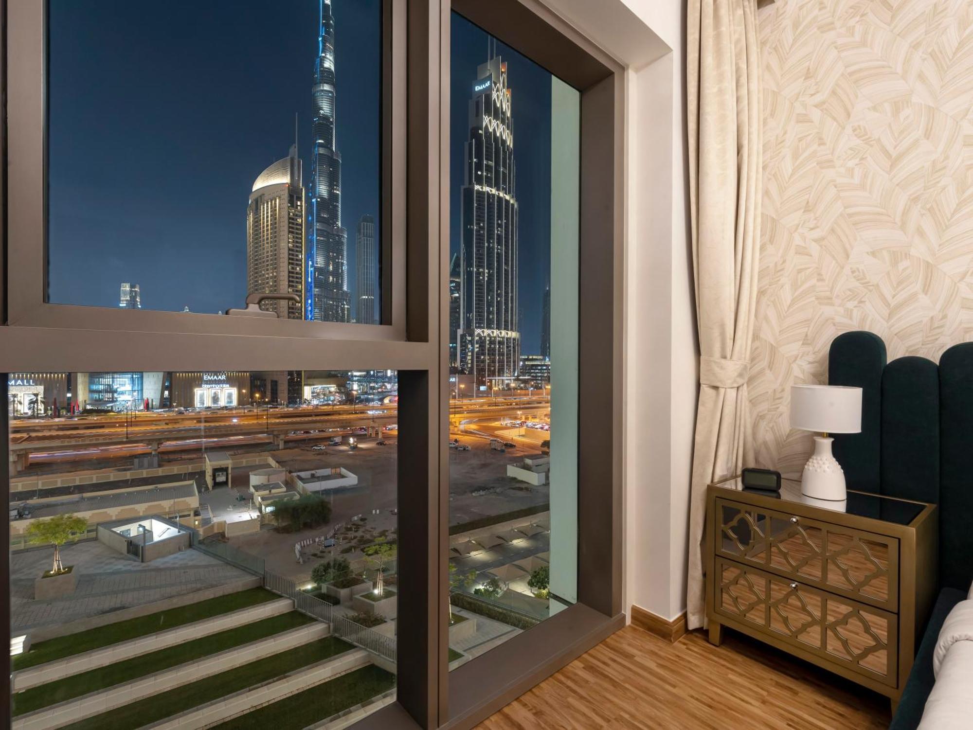 Apartment 2br Burj Khalifa Fireworks View *