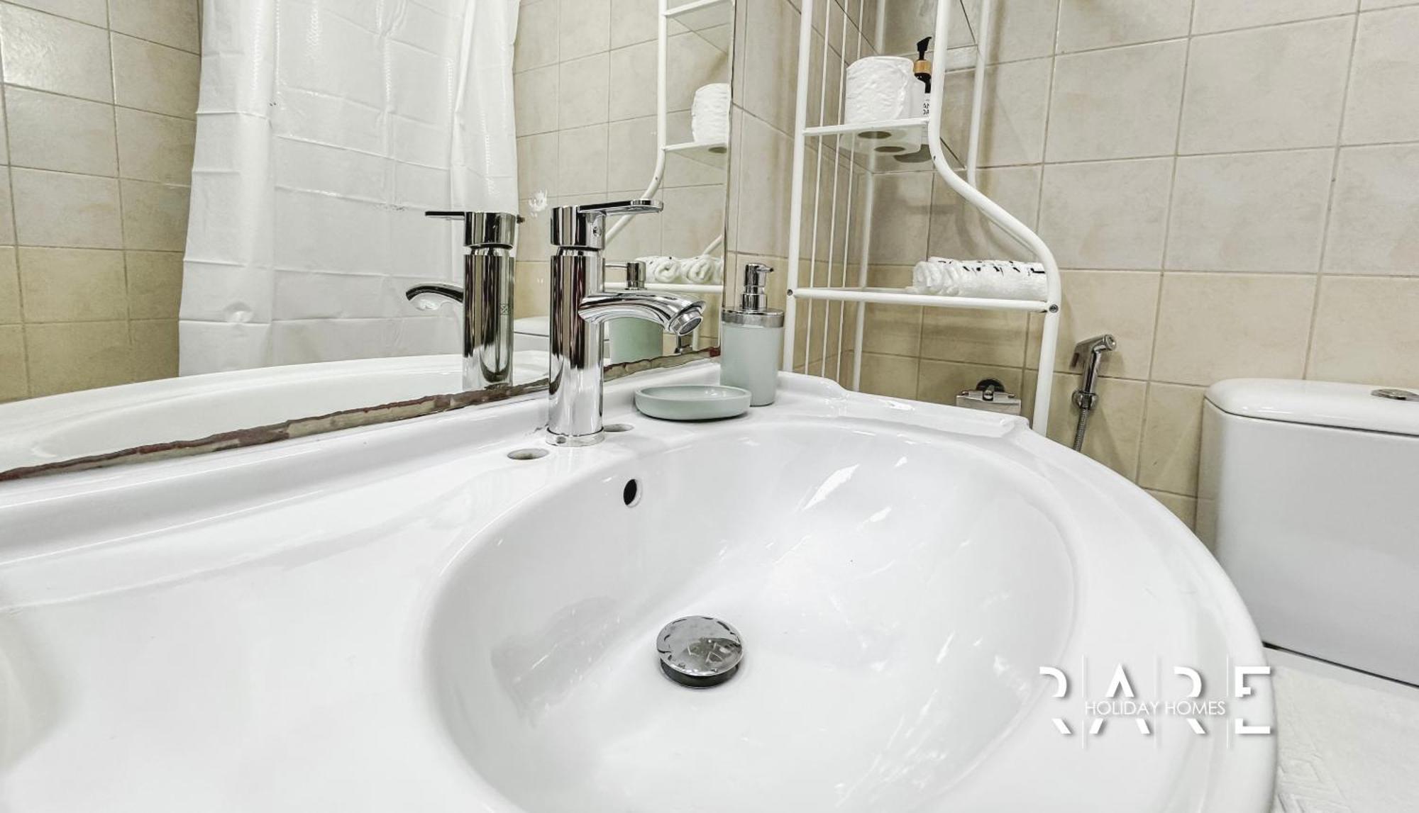 Apartment Rare Homes - Near Harbor - Escan Marina Tower - R1103 - Marina *