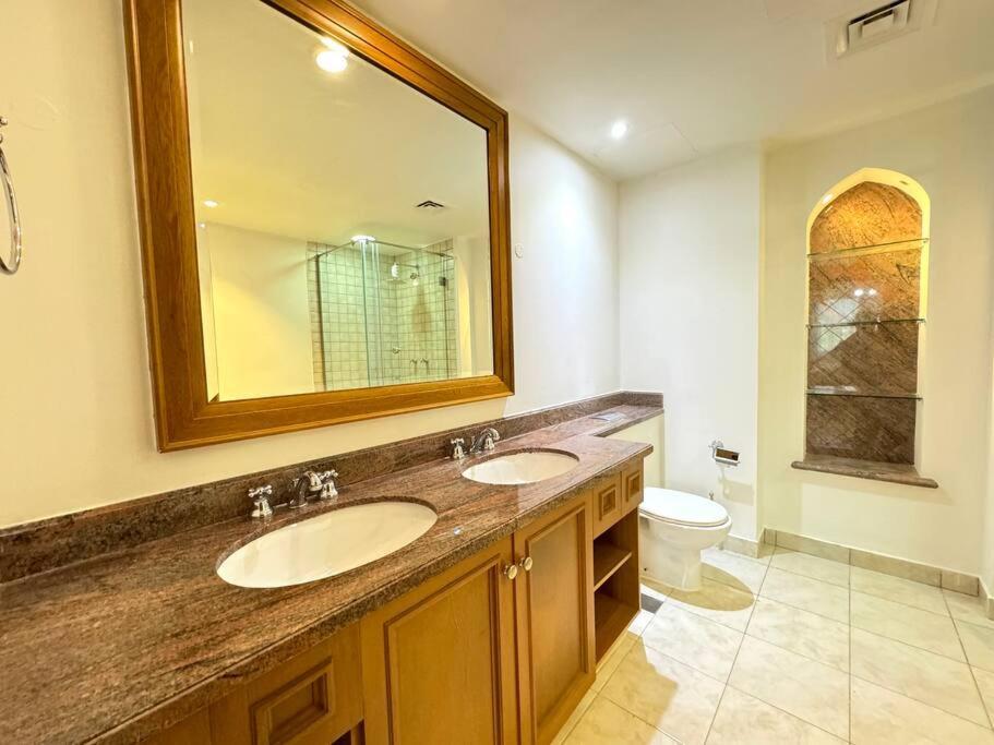 Burj Khalifa Downtown Luxury 2 Bed Close To Mall *