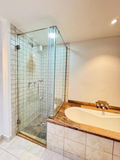 Burj Khalifa Downtown Luxury 2 Bed Close To Mall