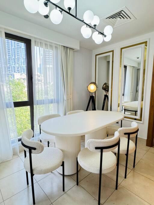 Burj Khalifa Downtown Luxury 2 Bed Close To Mall * Dubai