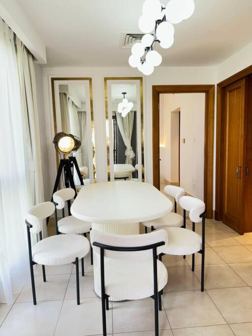 Burj Khalifa Downtown Luxury 2 Bed Close To Mall * Dubai
