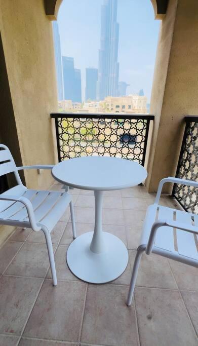 Burj Khalifa Downtown Luxury 2 Bed Close To Mall Apartment Dubai