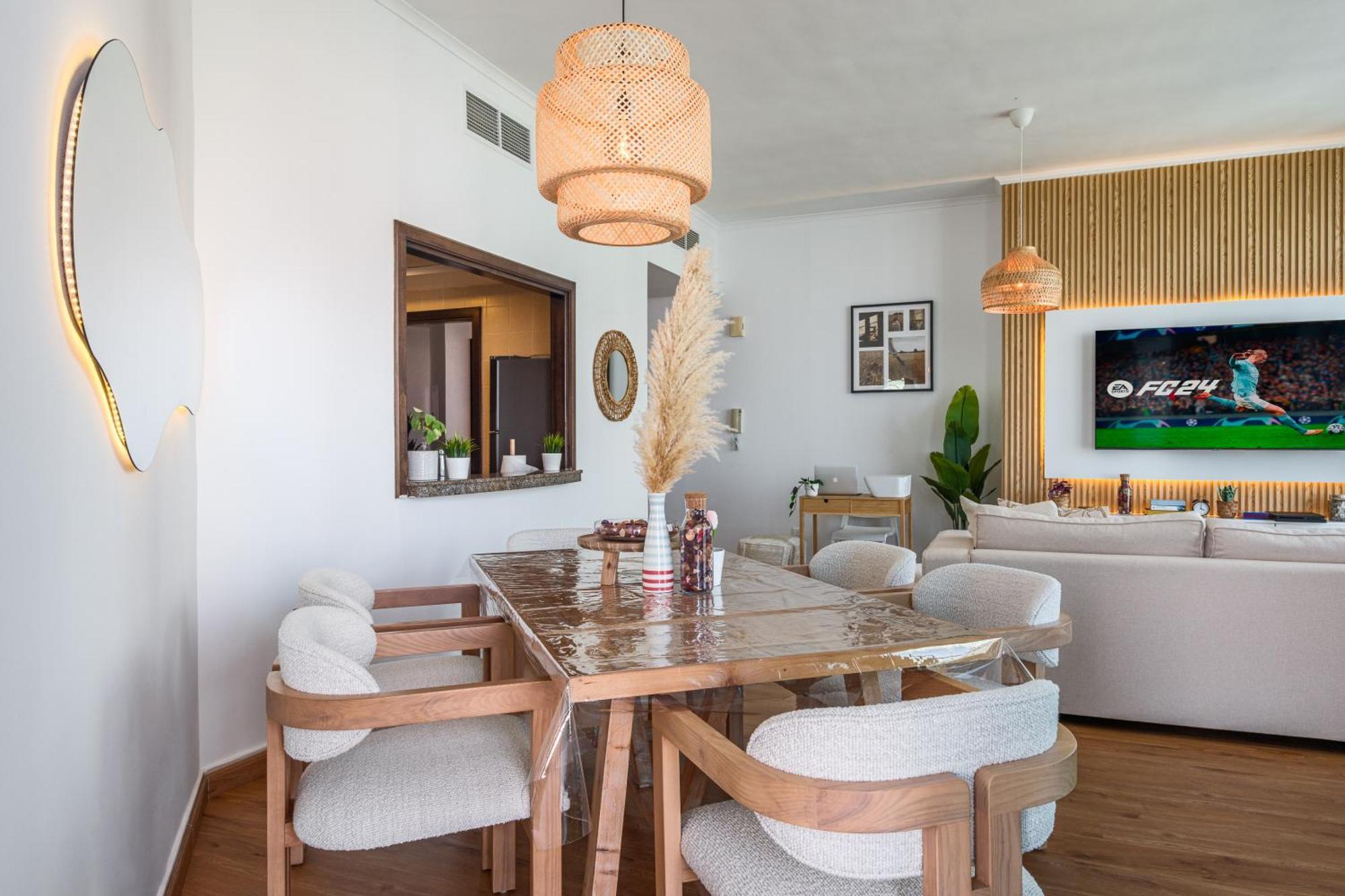Torch 77 - By Saffron House Hostel Dubai