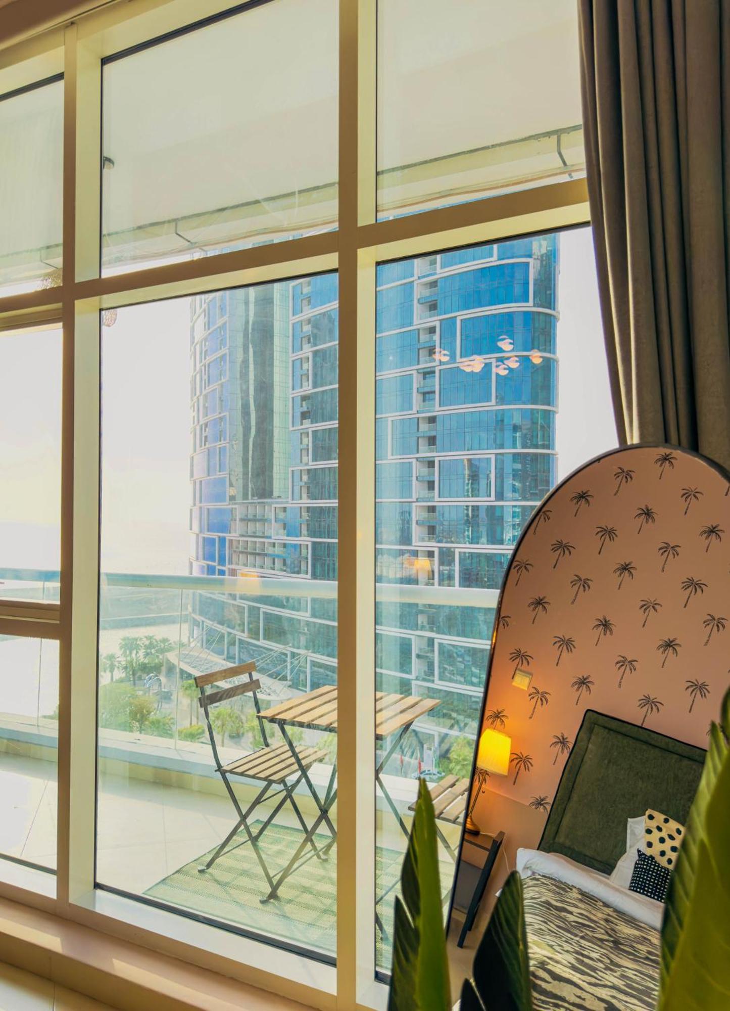 Luxury 3bhk Jbr By One Tree Apartamento
