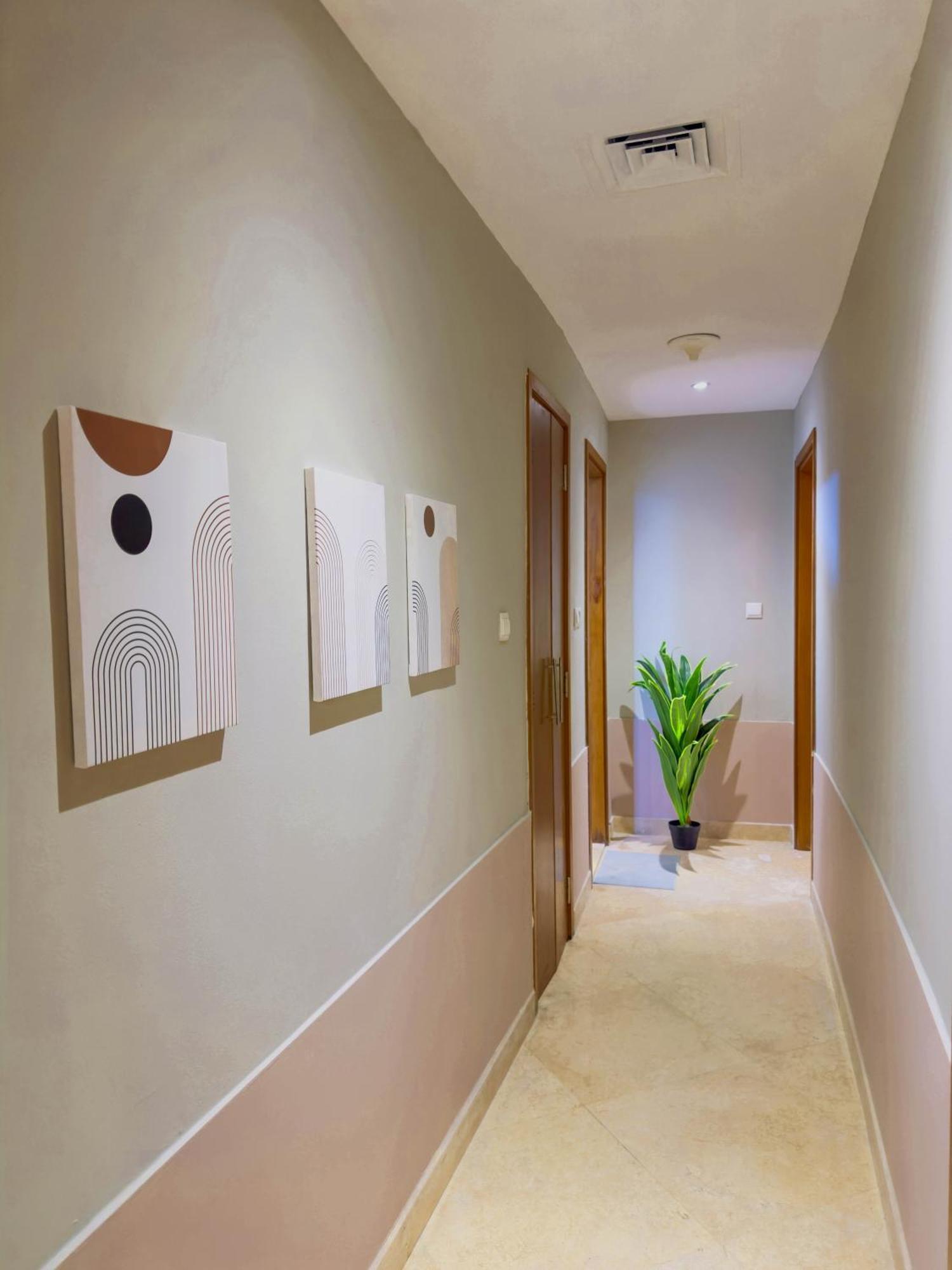 Apartamento Luxury 3bhk Jbr By One Tree