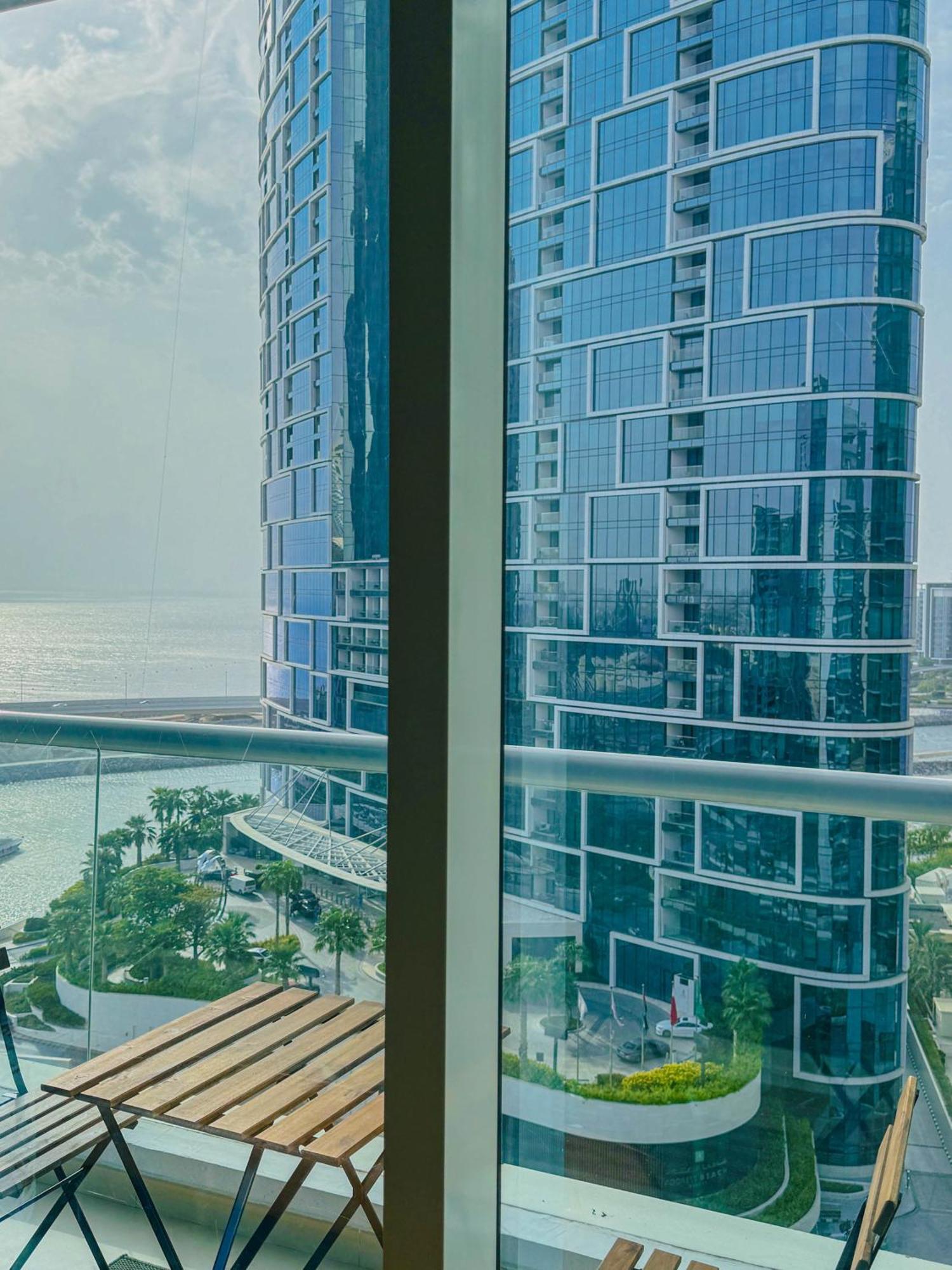Apartamento Luxury 3bhk Jbr By One Tree Dubai