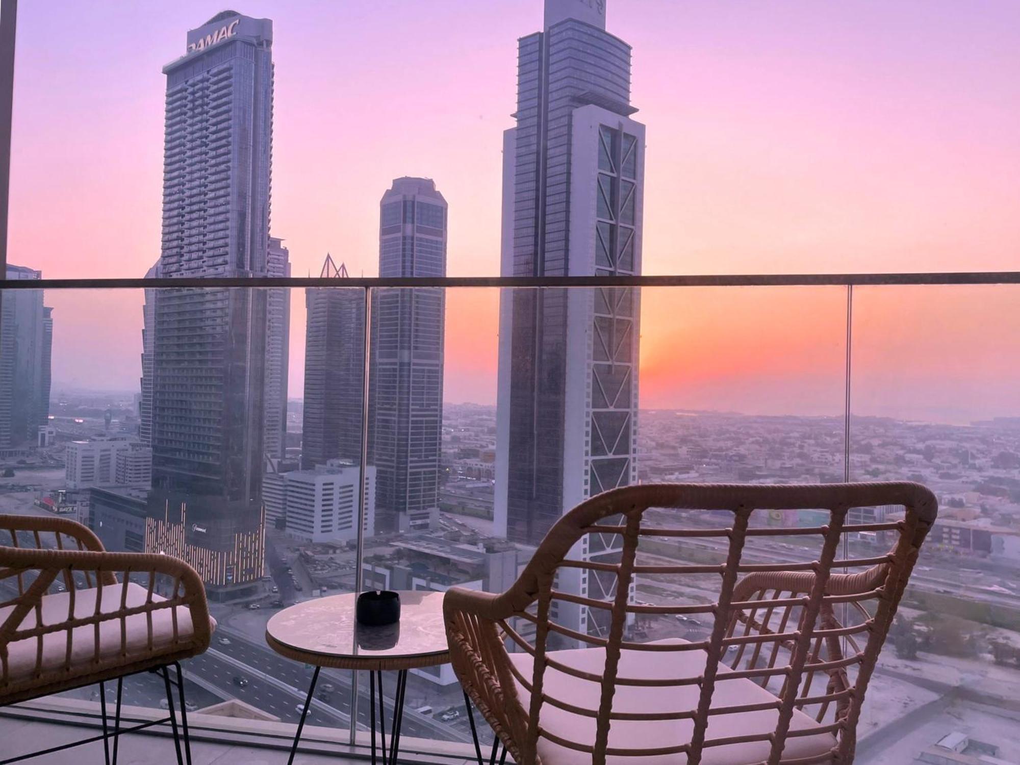 Luxury At Emaar - 5 Min Walk To Burj * Dubai