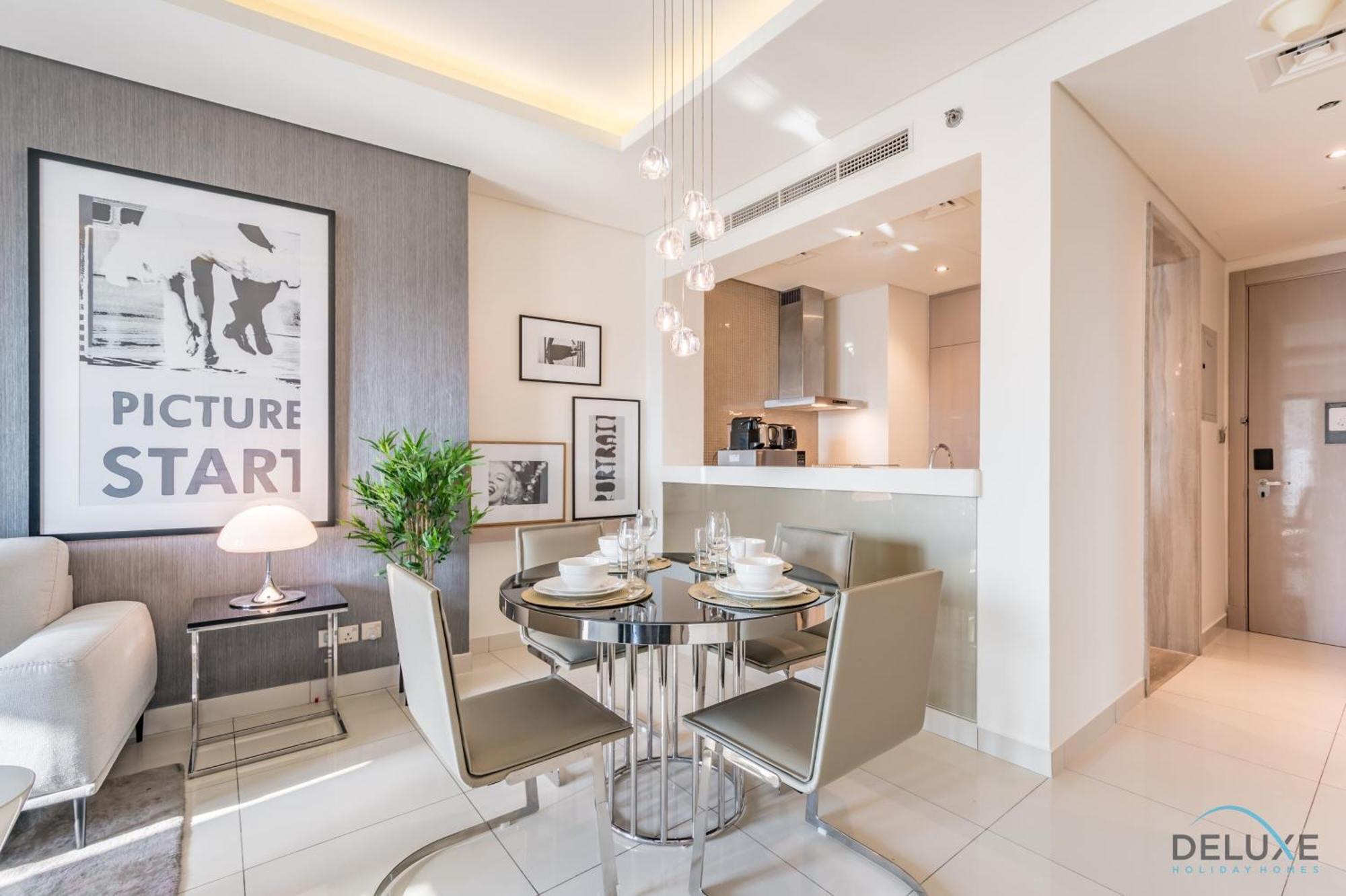 Stylish 1br In Damac Towers By Paramount B, Business Bay By Deluxe Homes *