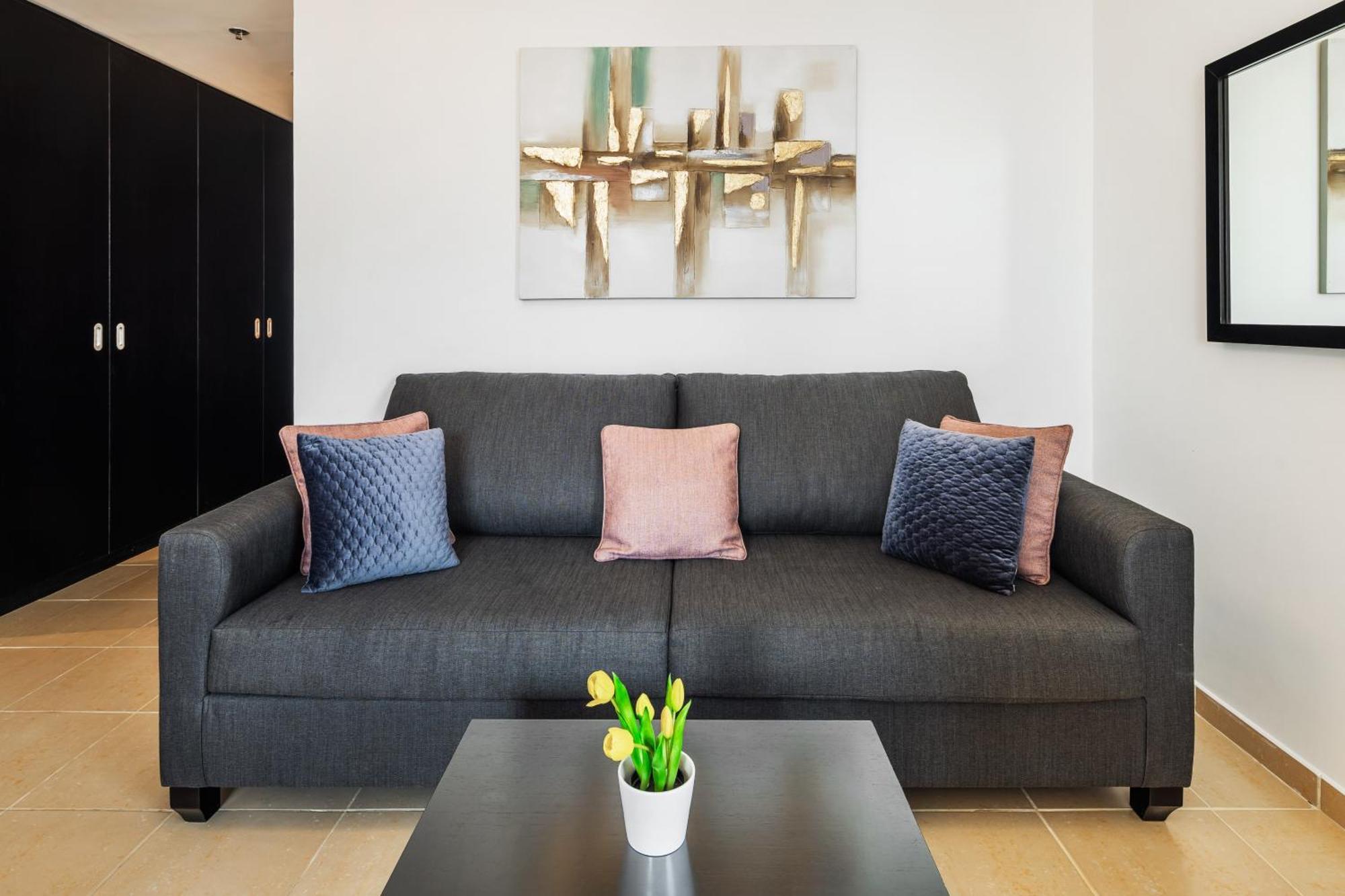 Apartamento Brand New Spacious, Deluxe, 5br Maidroom On Jbr Walk Next To ,tram & Mall By La Buena Vida Homes