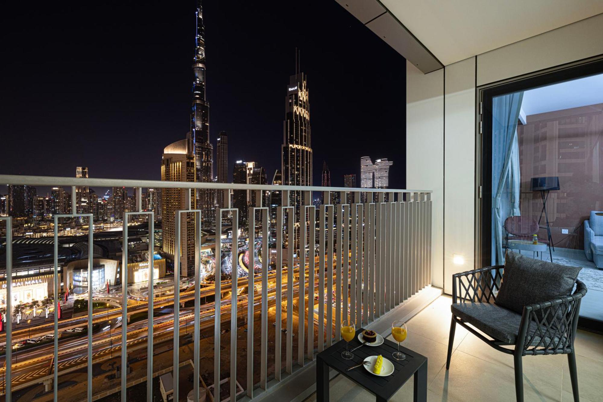 Luxury Family Friendly 5mn Walk To Mall Apartment *