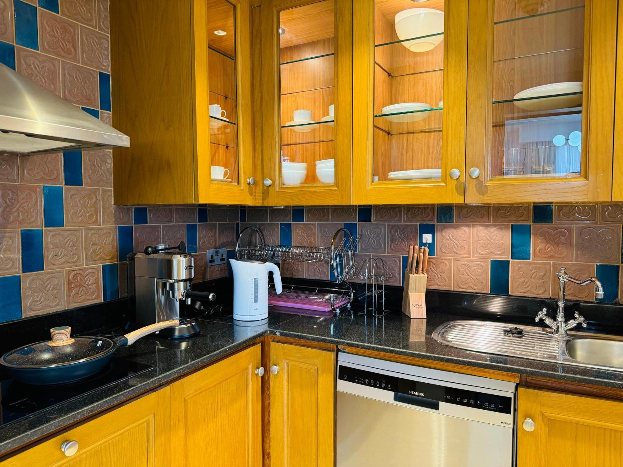 Burj Khalifa Downtown Luxury 2 Bed Close To Mall Apartment